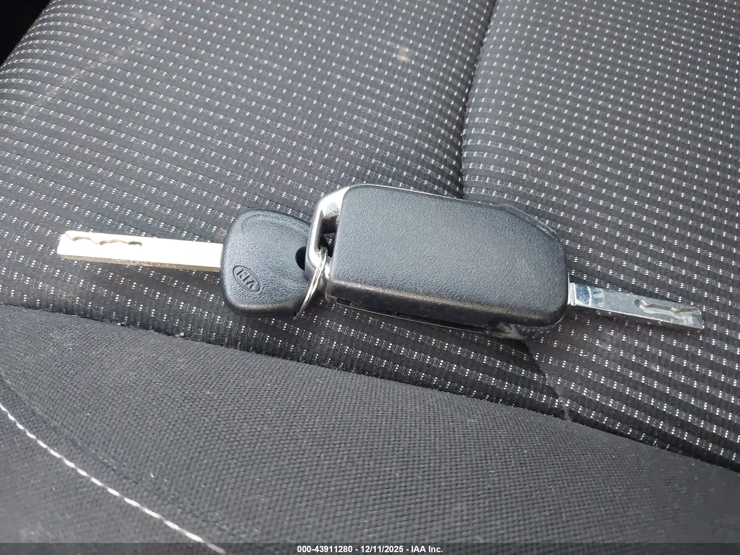 2020 Kia Forte Lxs White vin: 3KPF24AD5LE249306