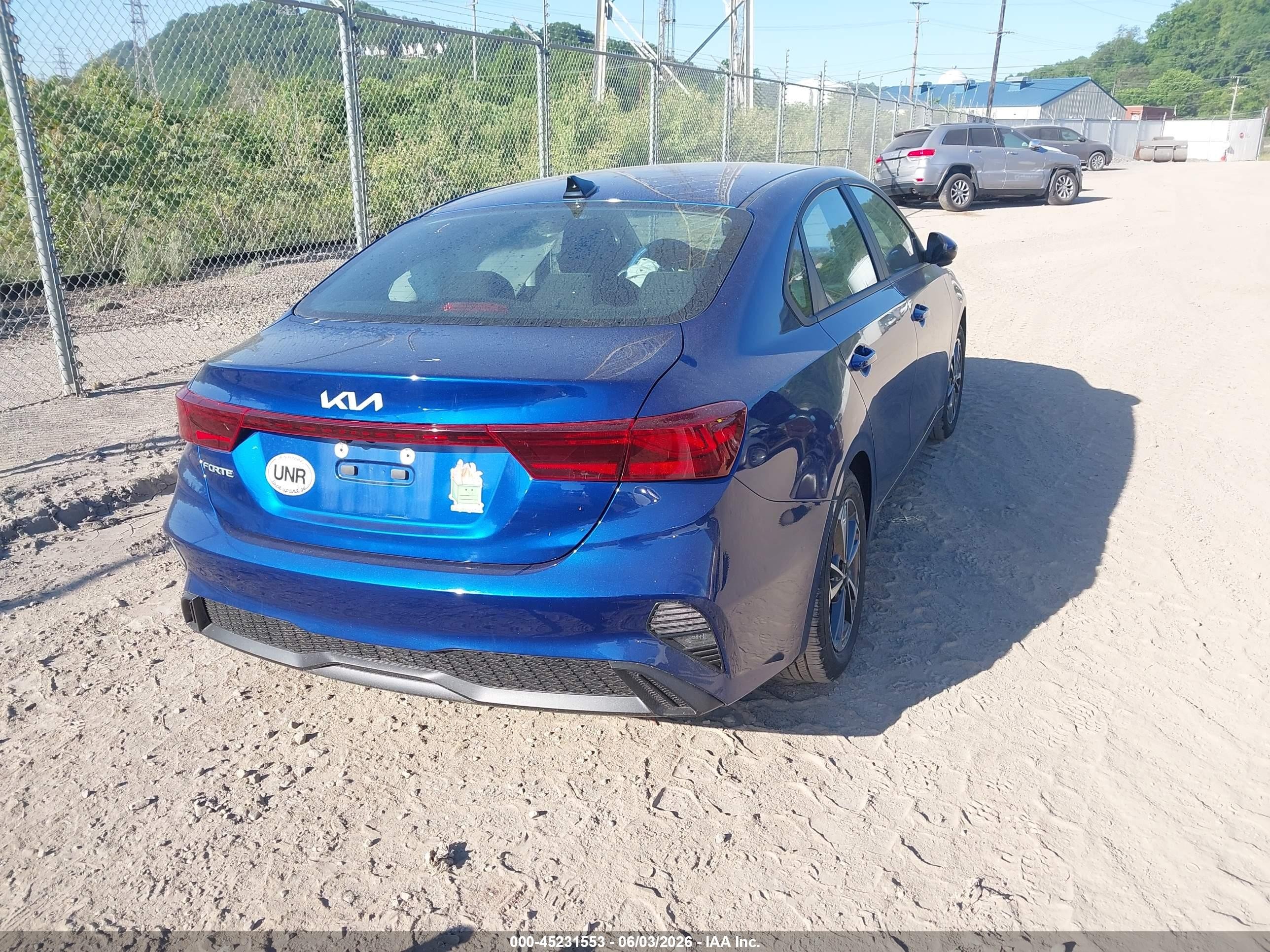 2023 Kia Forte Lxs Blue vin: 3KPF24AD5PE519690