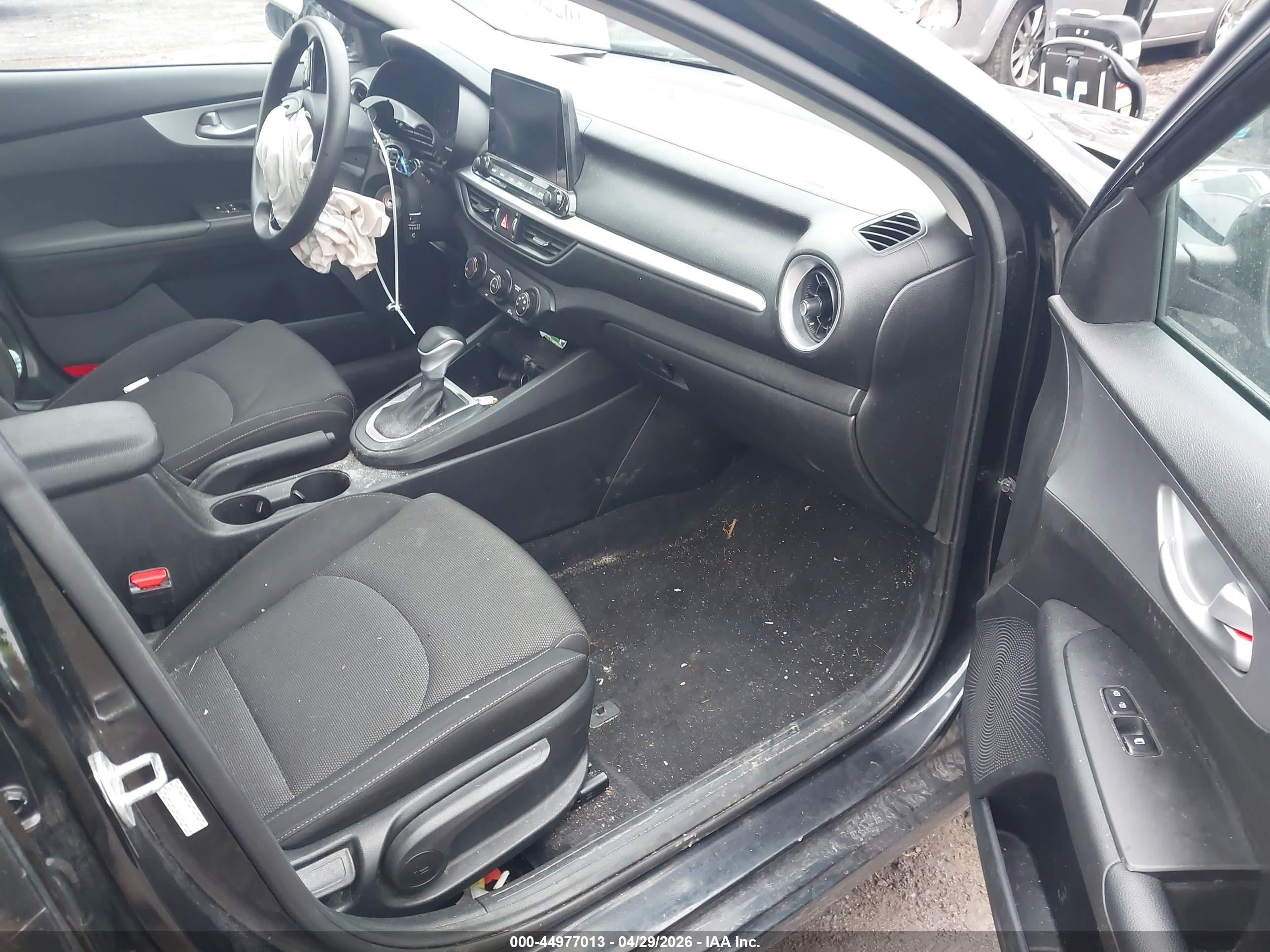 2023 Kia Forte Lxs Black vin: 3KPF24AD5PE587407