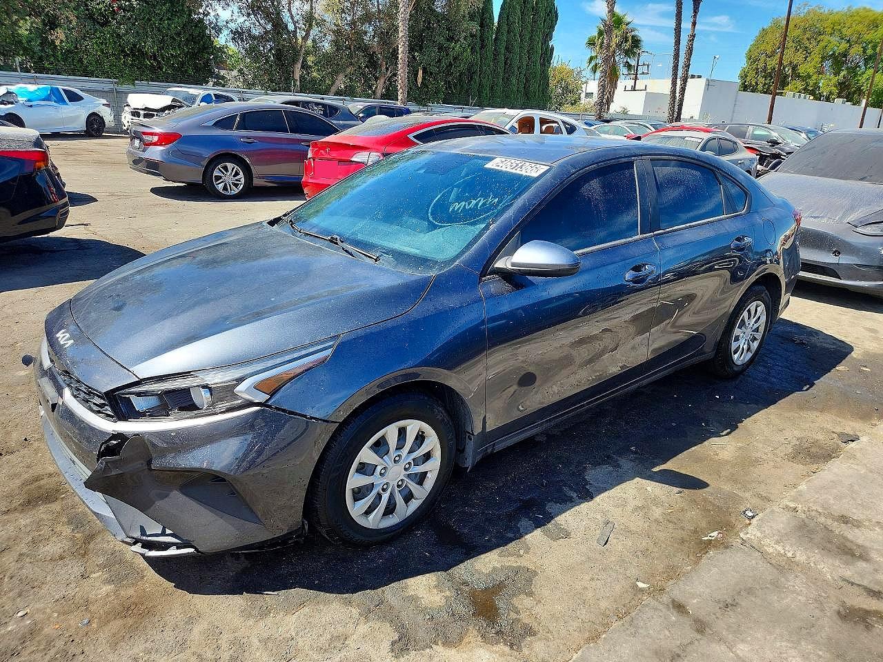 2023 Kia Forte Lx Угольный vin: 3KPF24AD5PE633494