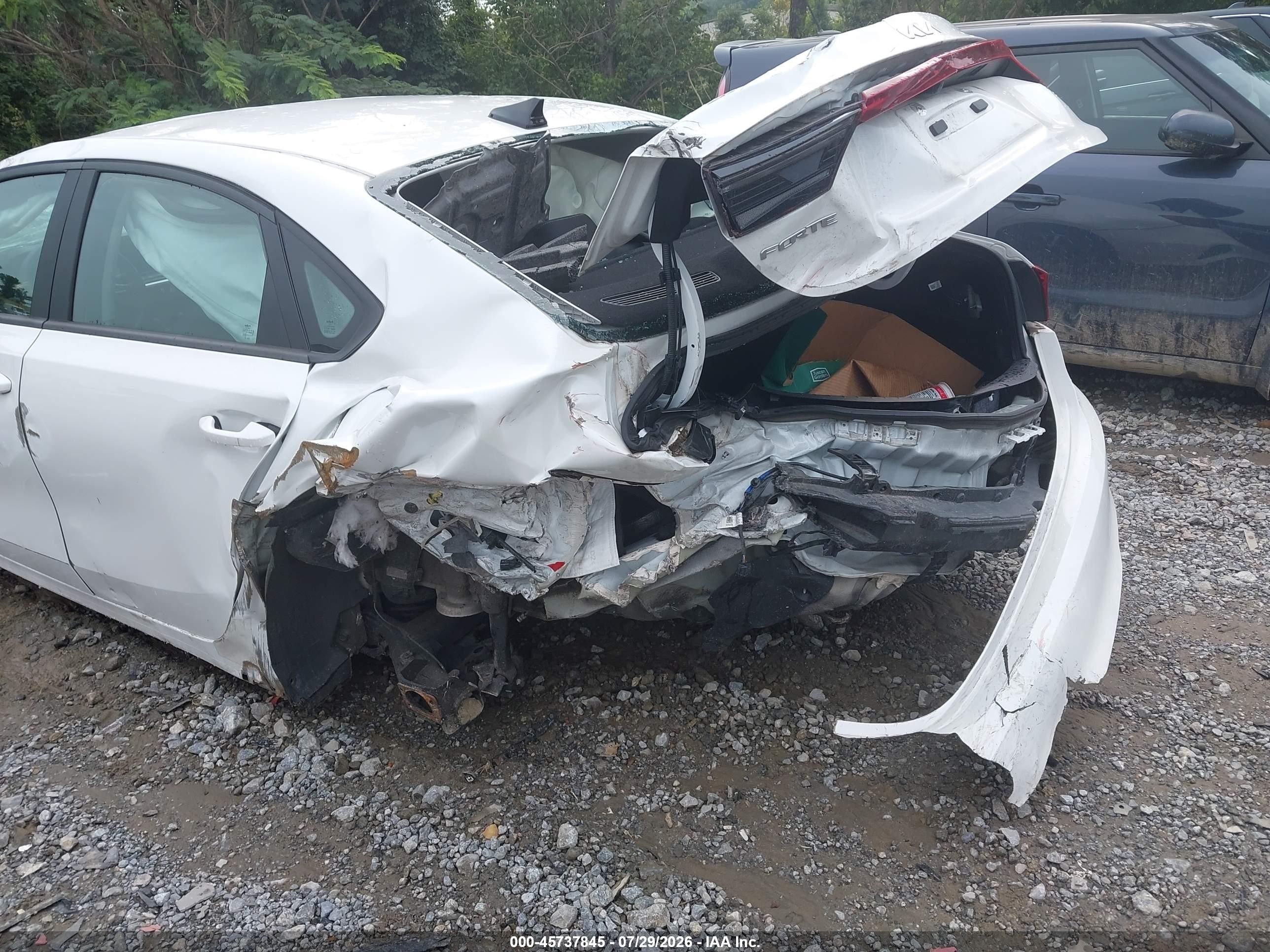 2023 Kia Forte Lxs White vin: 3KPF24AD5PE676829