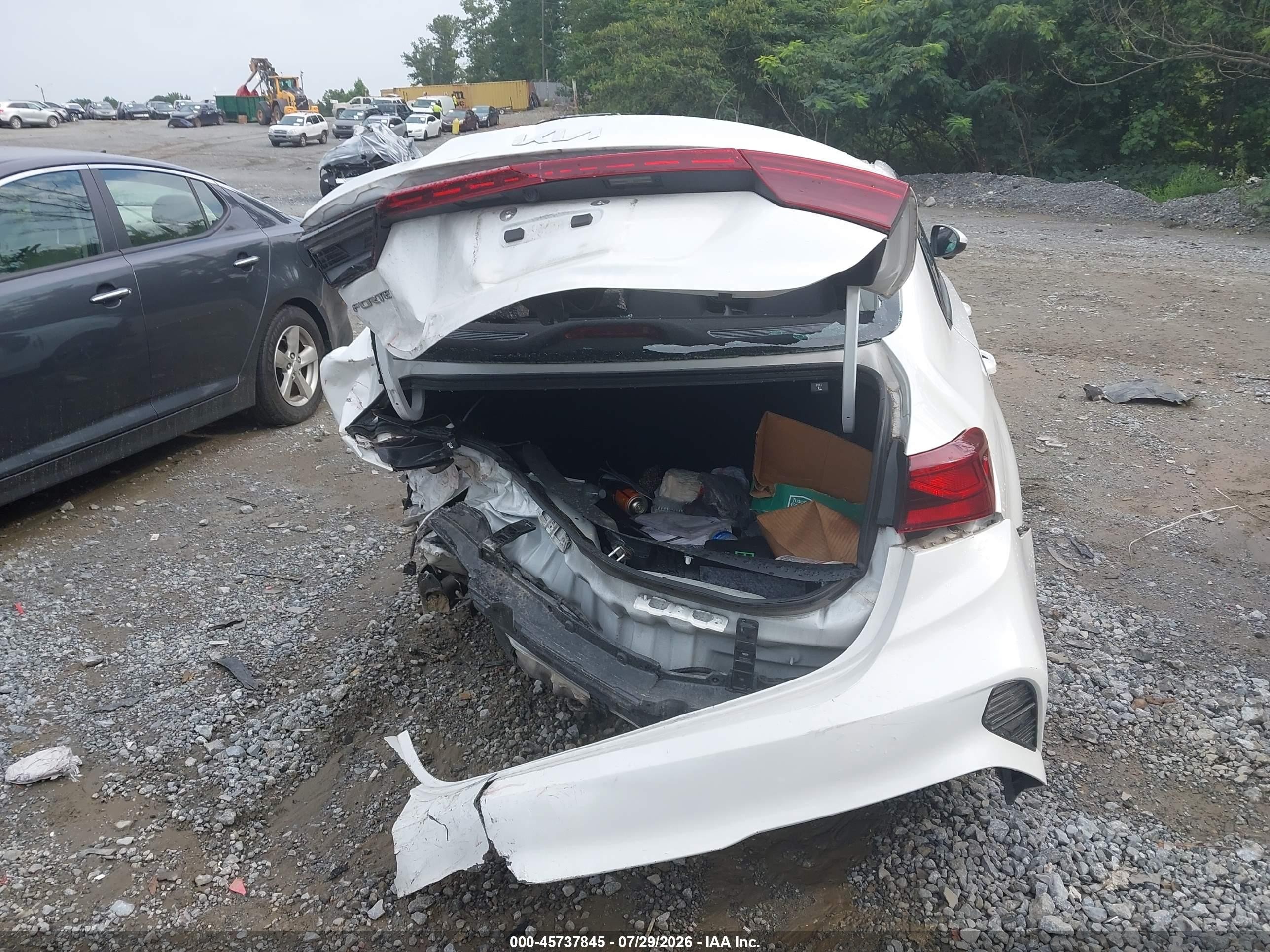 2023 Kia Forte Lxs White vin: 3KPF24AD5PE676829