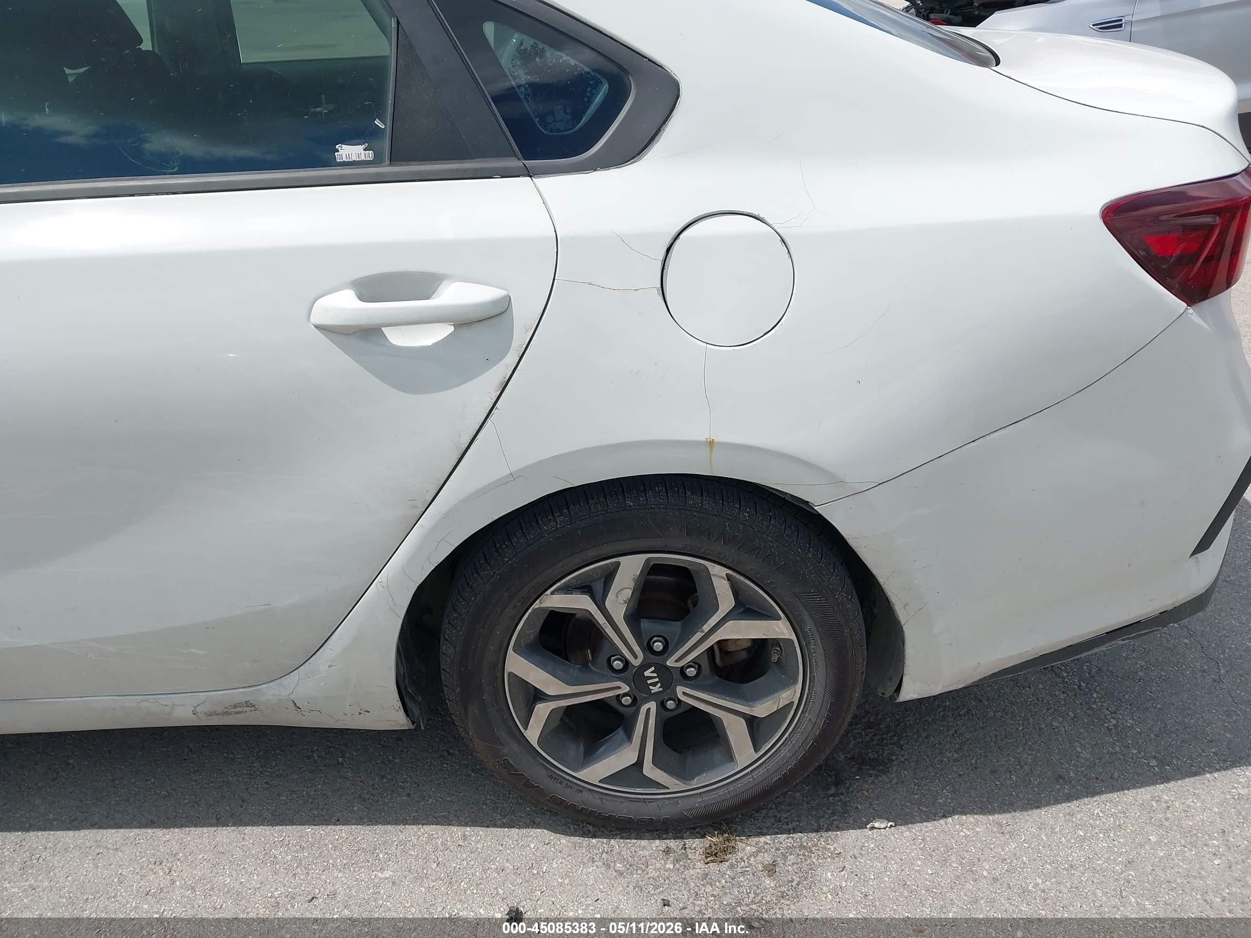 2019 Kia Forte Fe White vin: 3KPF24AD6KE007607