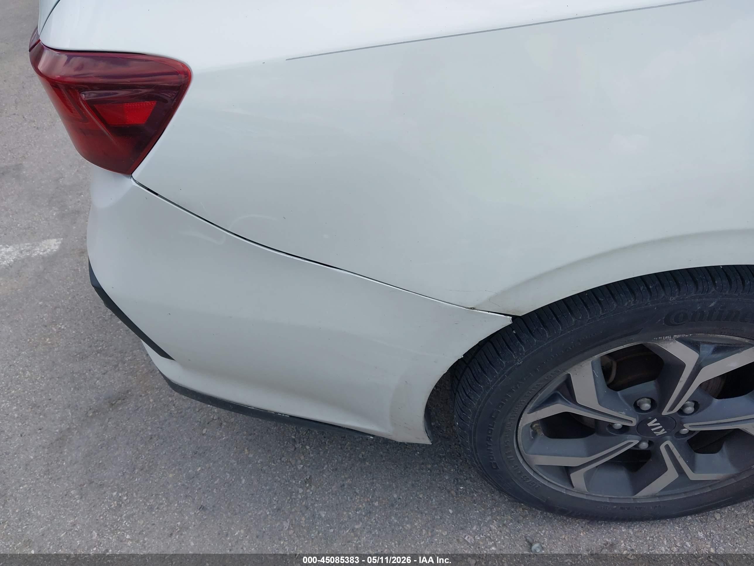2019 Kia Forte Fe White vin: 3KPF24AD6KE007607