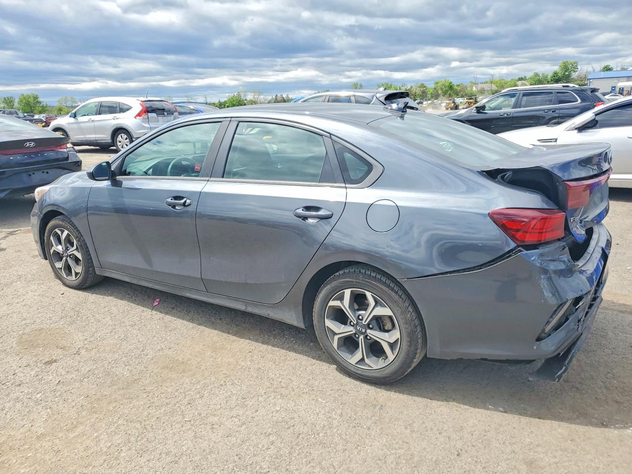 2019 Kia Forte Lxs Gray vin: 3KPF24AD6KE019983