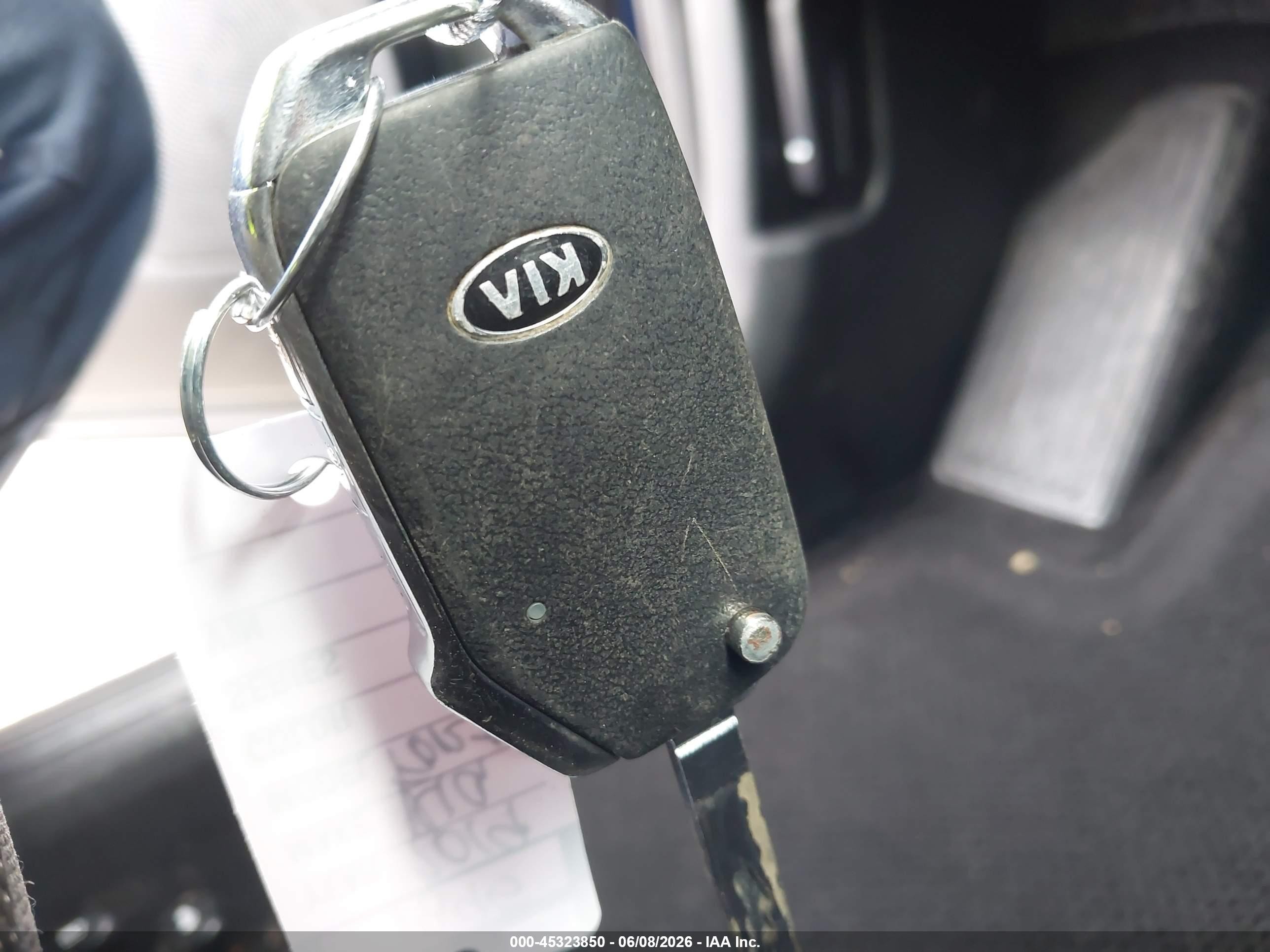 2019 Kia Forte Lxs Синий vin: 3KPF24AD6KE045886