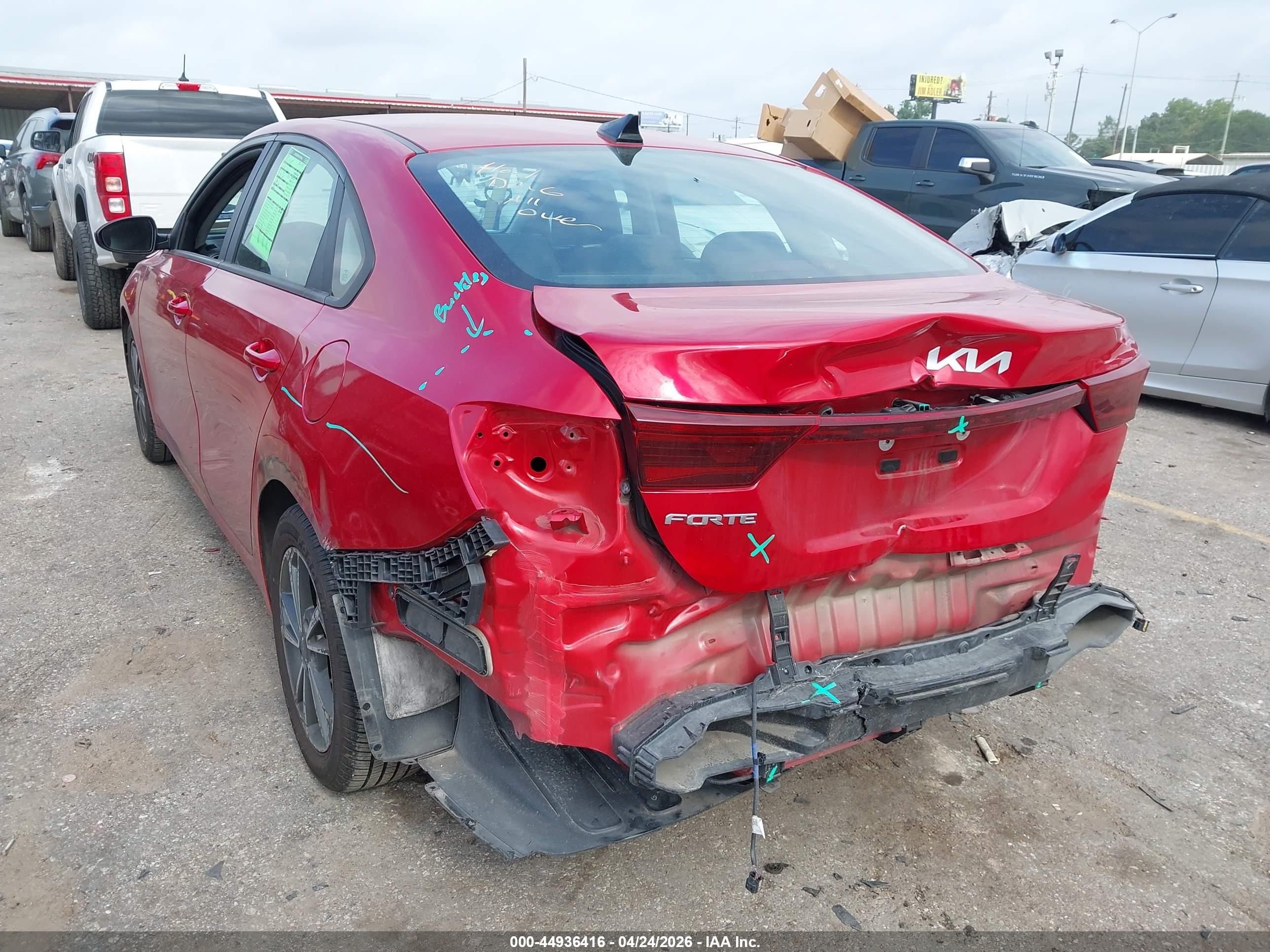 2023 Kia Forte Lxs Red vin: 3KPF24AD6PE565559