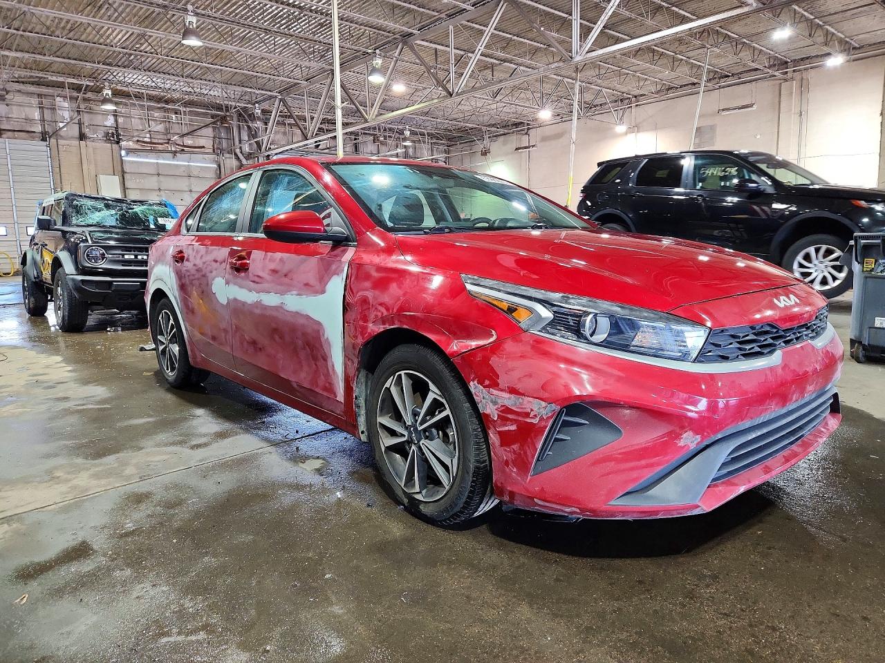 2023 Kia Forte Lxs Red vin: 3KPF24AD6PE592101