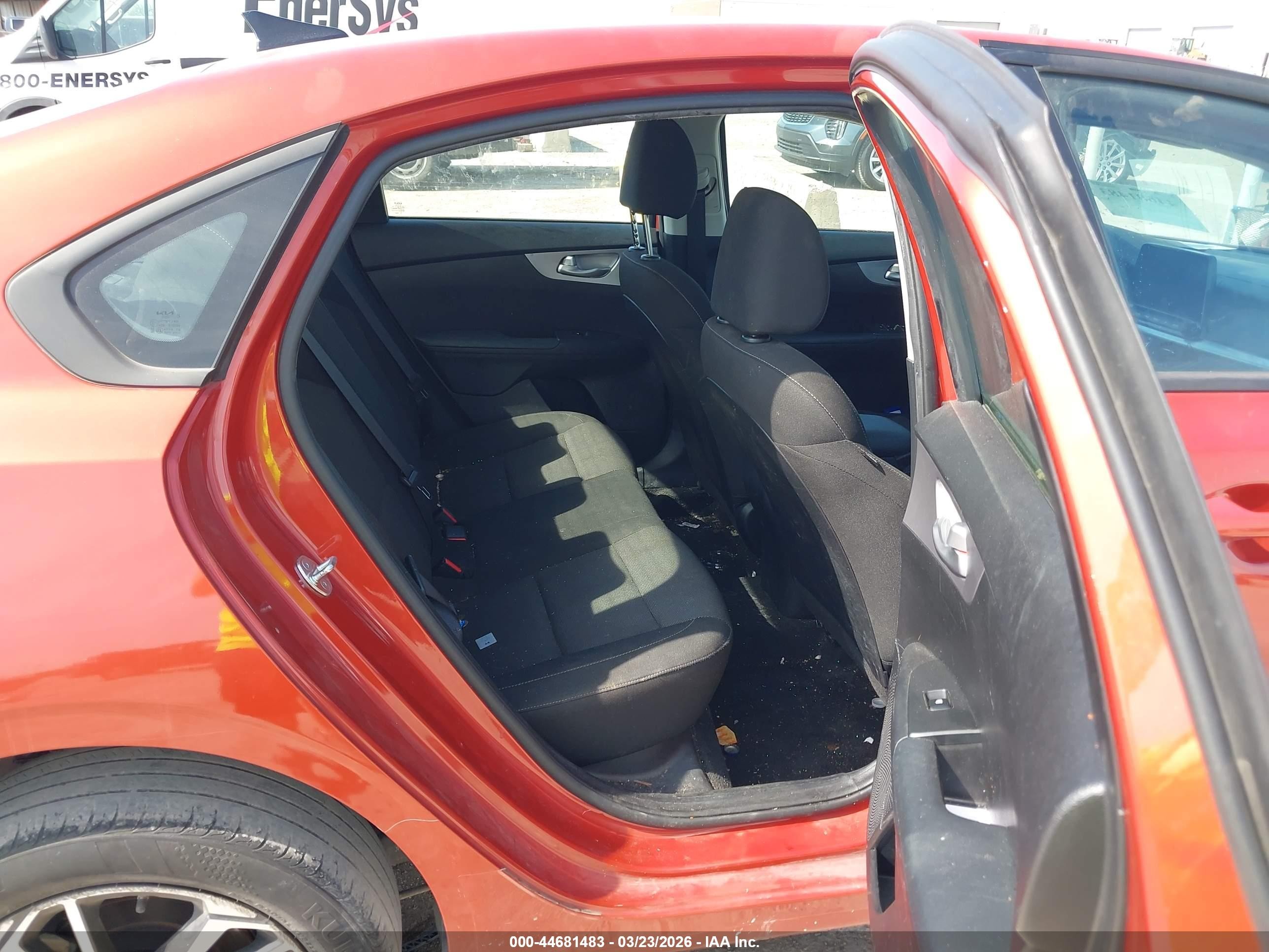 2023 Kia Forte Lxs Оранжевый vin: 3KPF24AD6PE651633