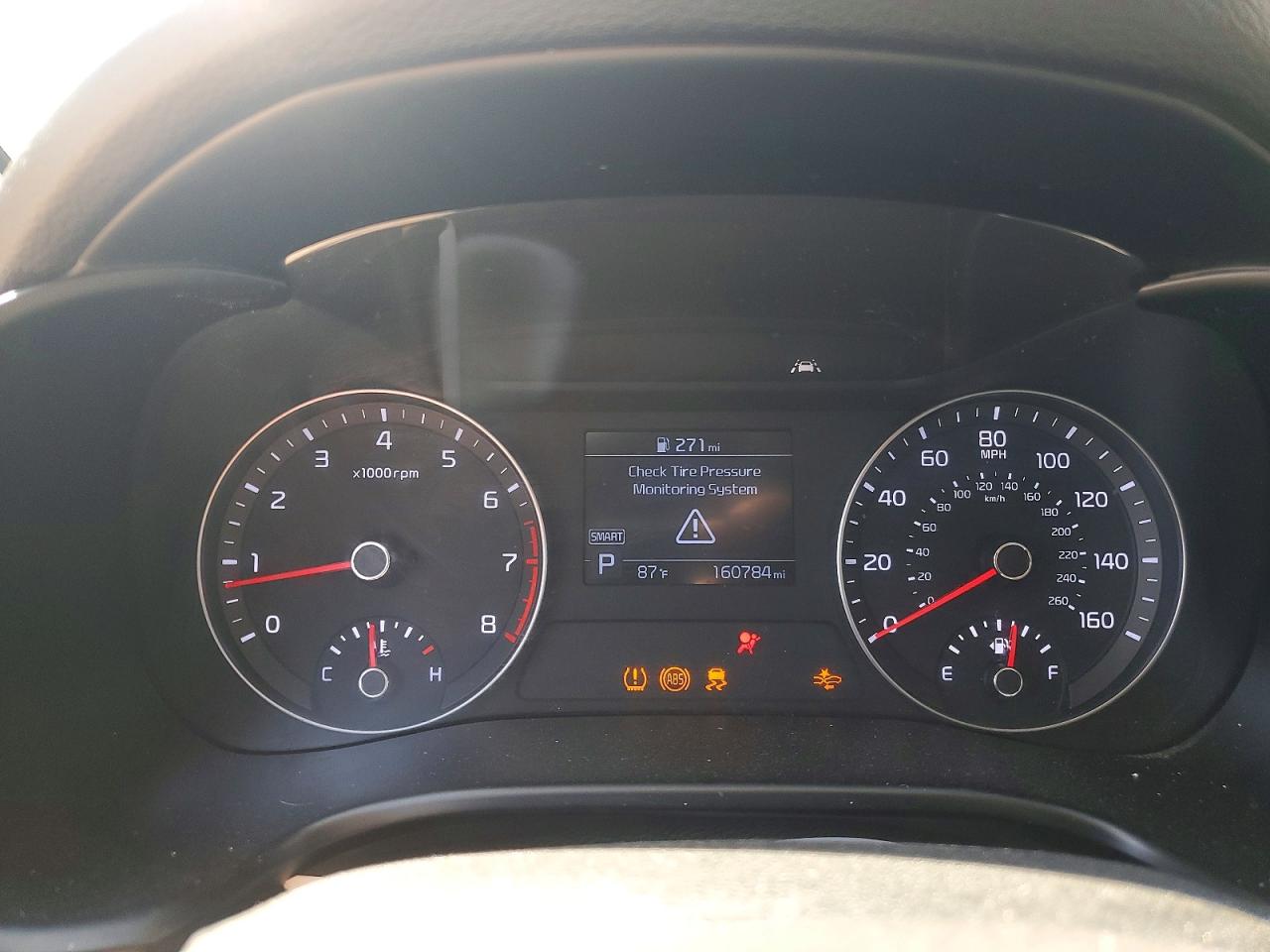 2019 Kia Forte Lxs Gray vin: 3KPF24AD7KE022150