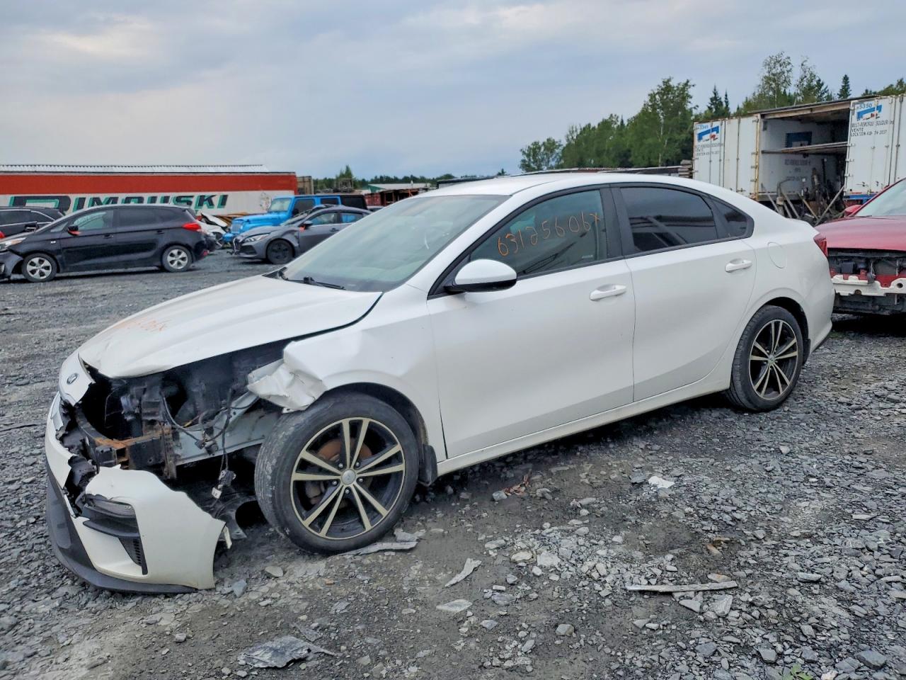 2019 Kia Forte Fe White vin: 3KPF24AD7KE077570