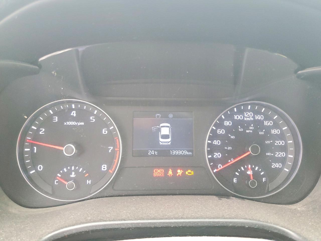 2019 Kia Forte Fe White vin: 3KPF24AD7KE077570