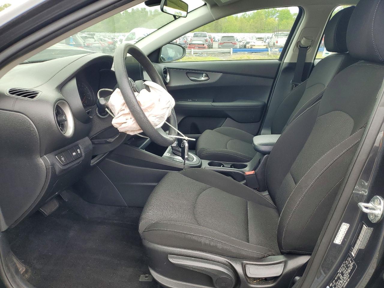 2021 Kia Forte Lxs Gray vin: 3KPF24AD7ME326209