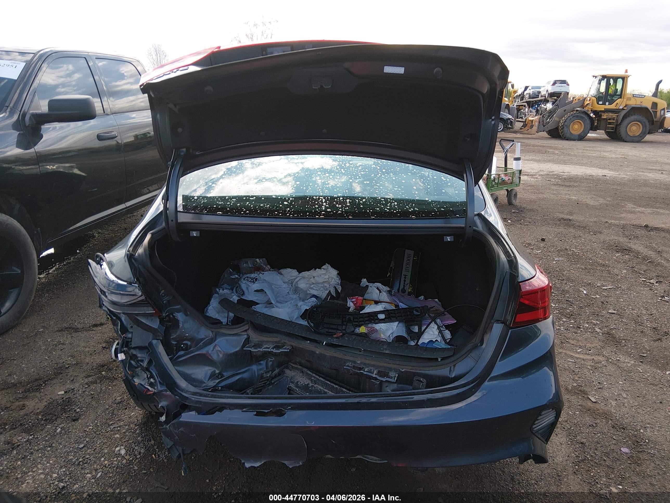 2023 Kia Forte Lxs Gray vin: 3KPF24AD7PE670868