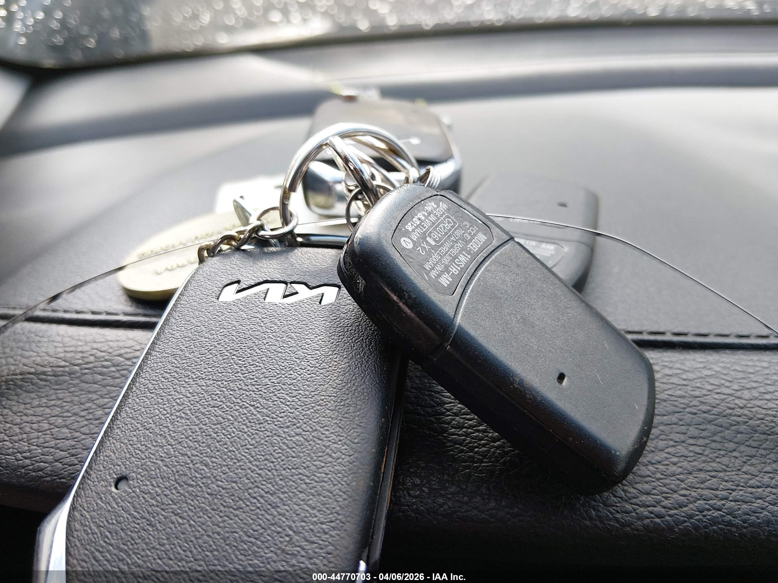 2023 Kia Forte Lxs Gray vin: 3KPF24AD7PE670868