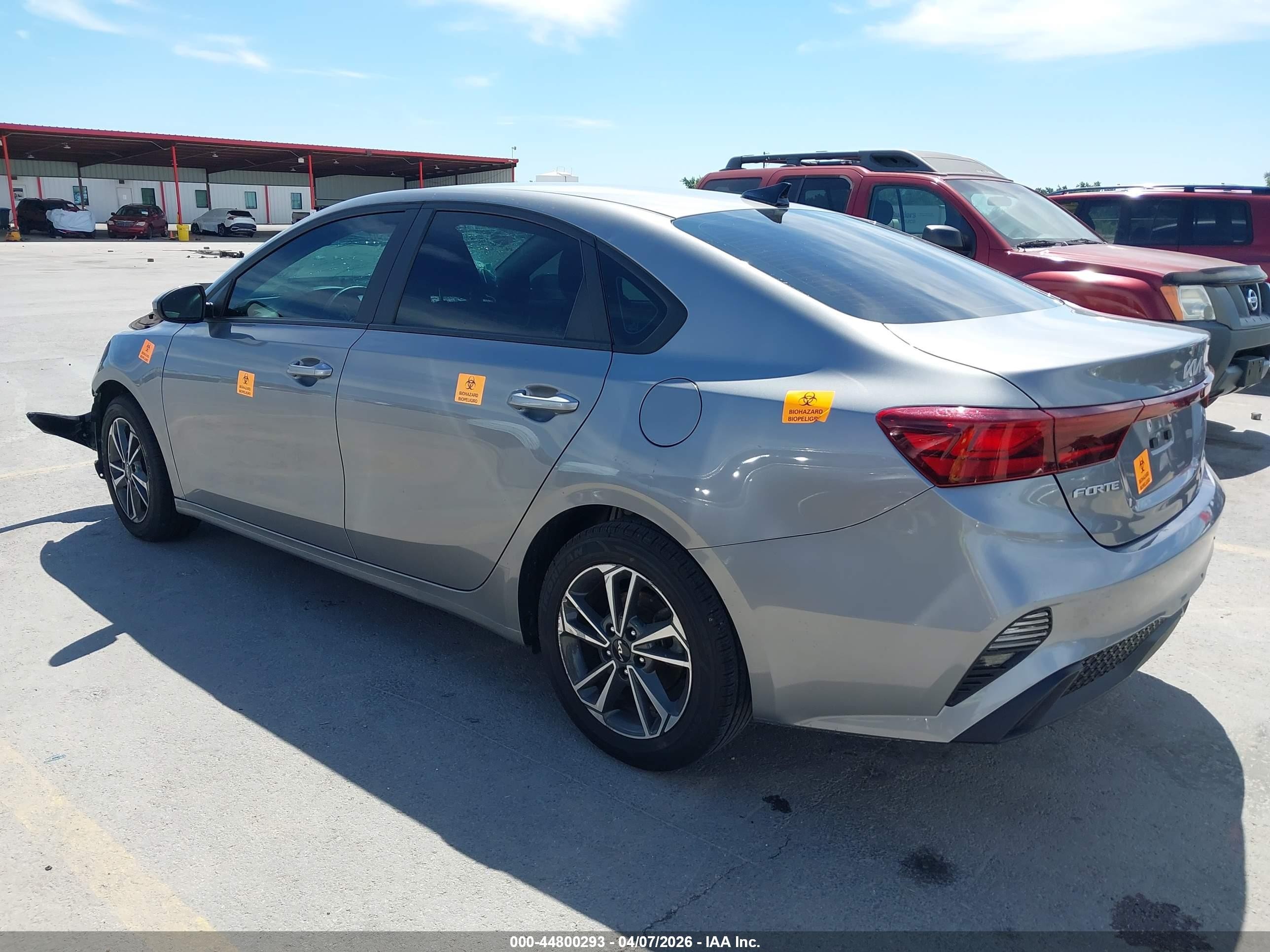 2024 Kia Forte Lxs Gray vin: 3KPF24AD7RE770049