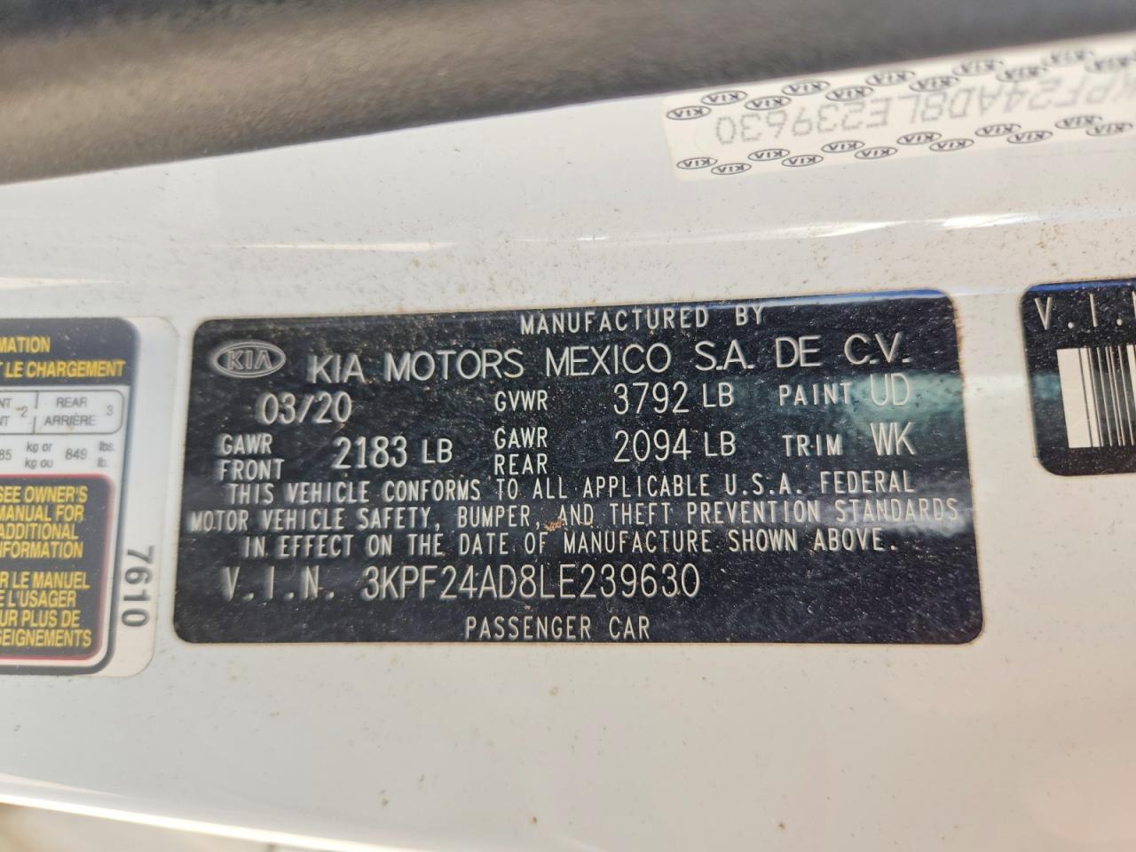 2020 Kia Forte Lxs White vin: 3KPF24AD8LE239630