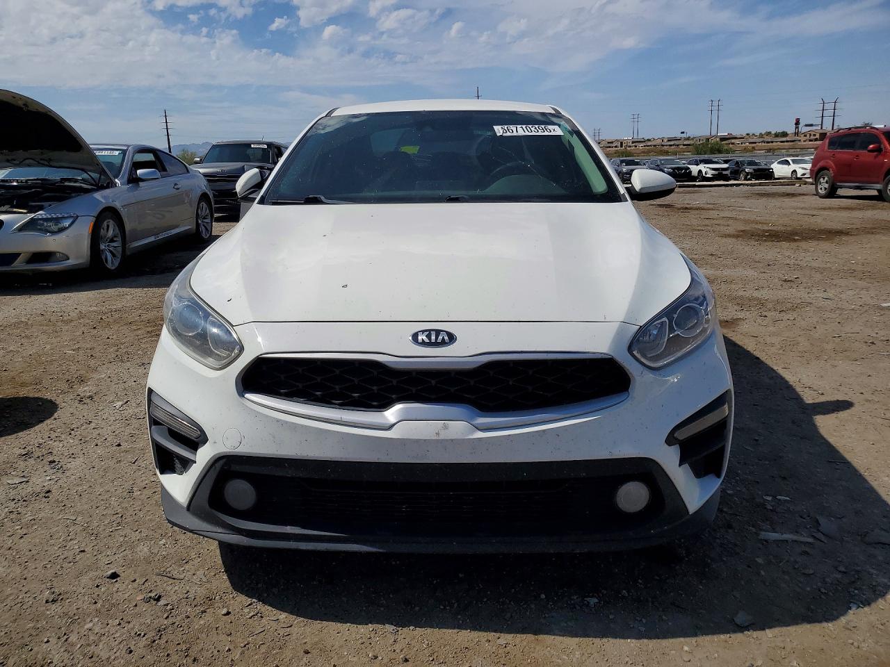 2021 Kia Forte Fe White vin: 3KPF24AD8ME275951