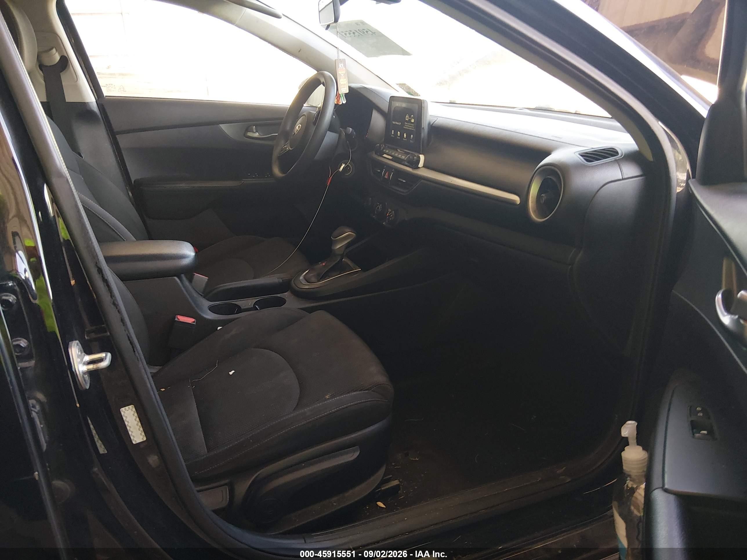2021 Kia Forte Fe Black vin: 3KPF24AD8ME314439