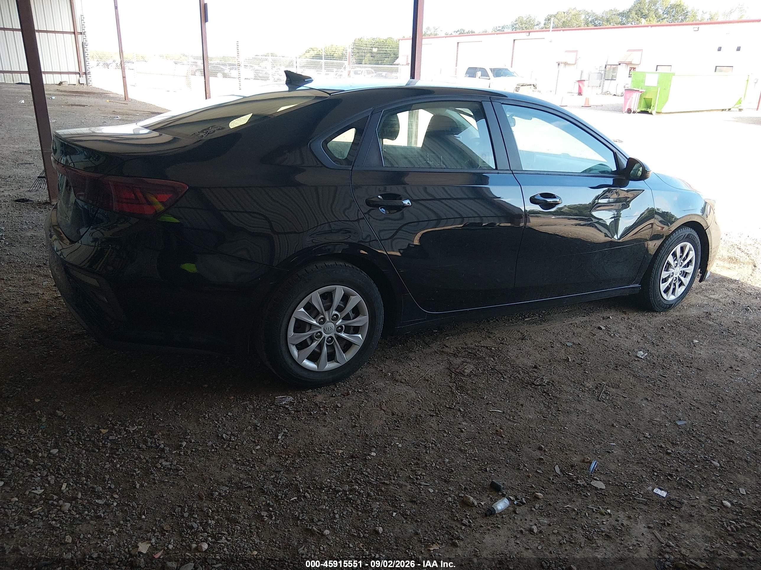 2021 Kia Forte Fe Black vin: 3KPF24AD8ME314439
