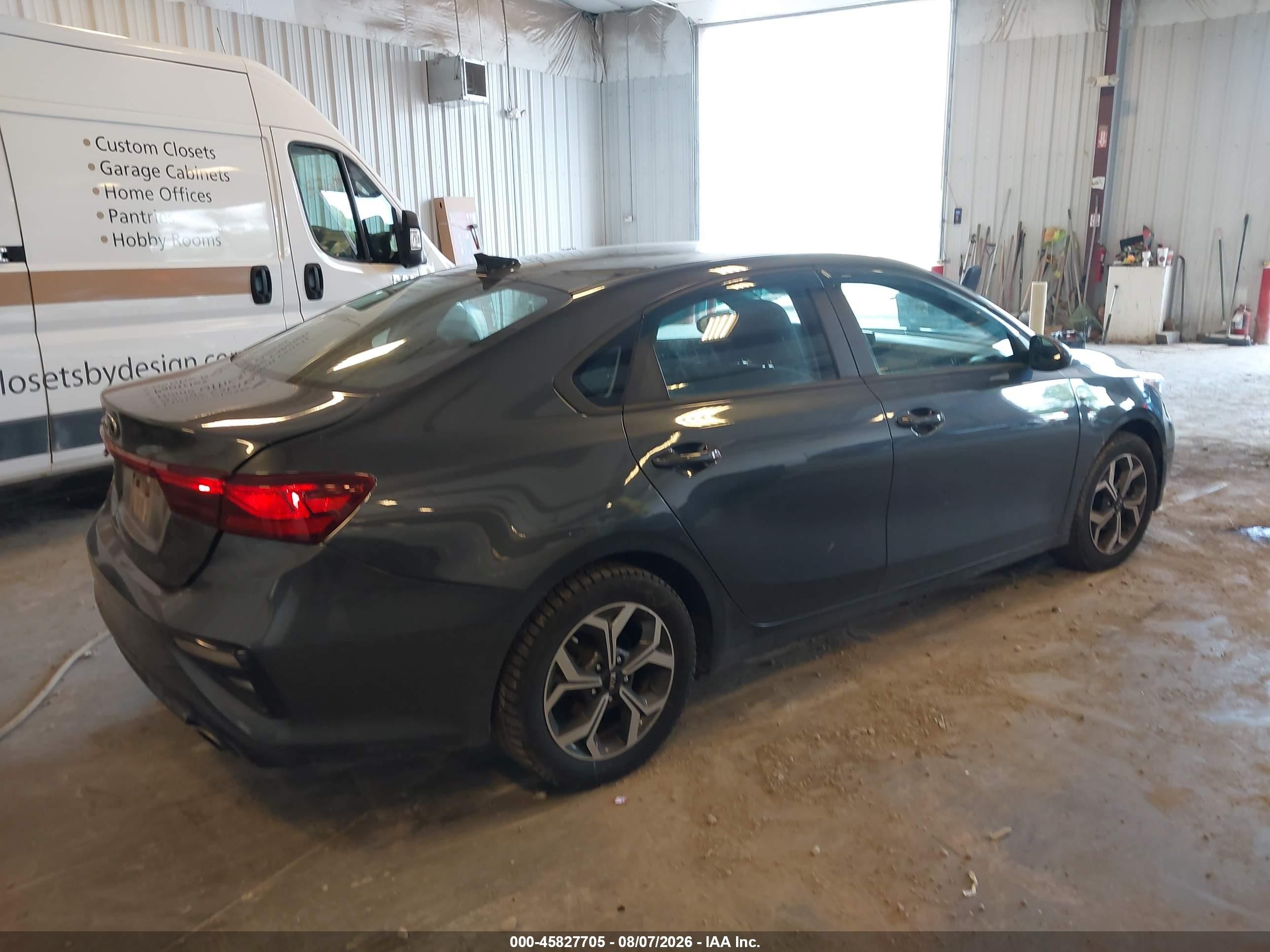 2021 Kia Forte Fe/lxs Gray vin: 3KPF24AD9ME262500