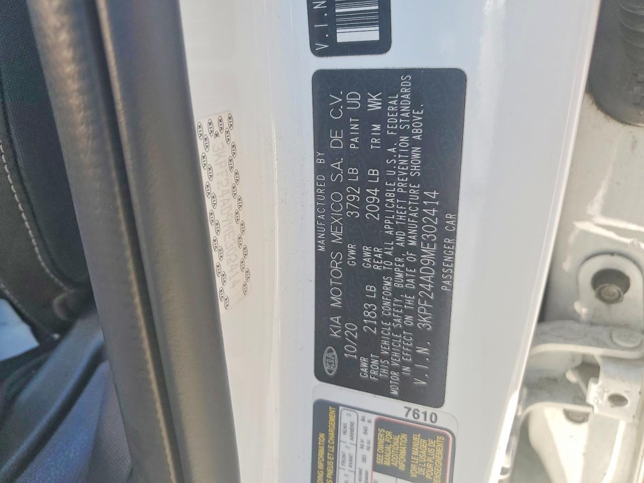 2021 Kia Forte Lxs White vin: 3KPF24AD9ME302414