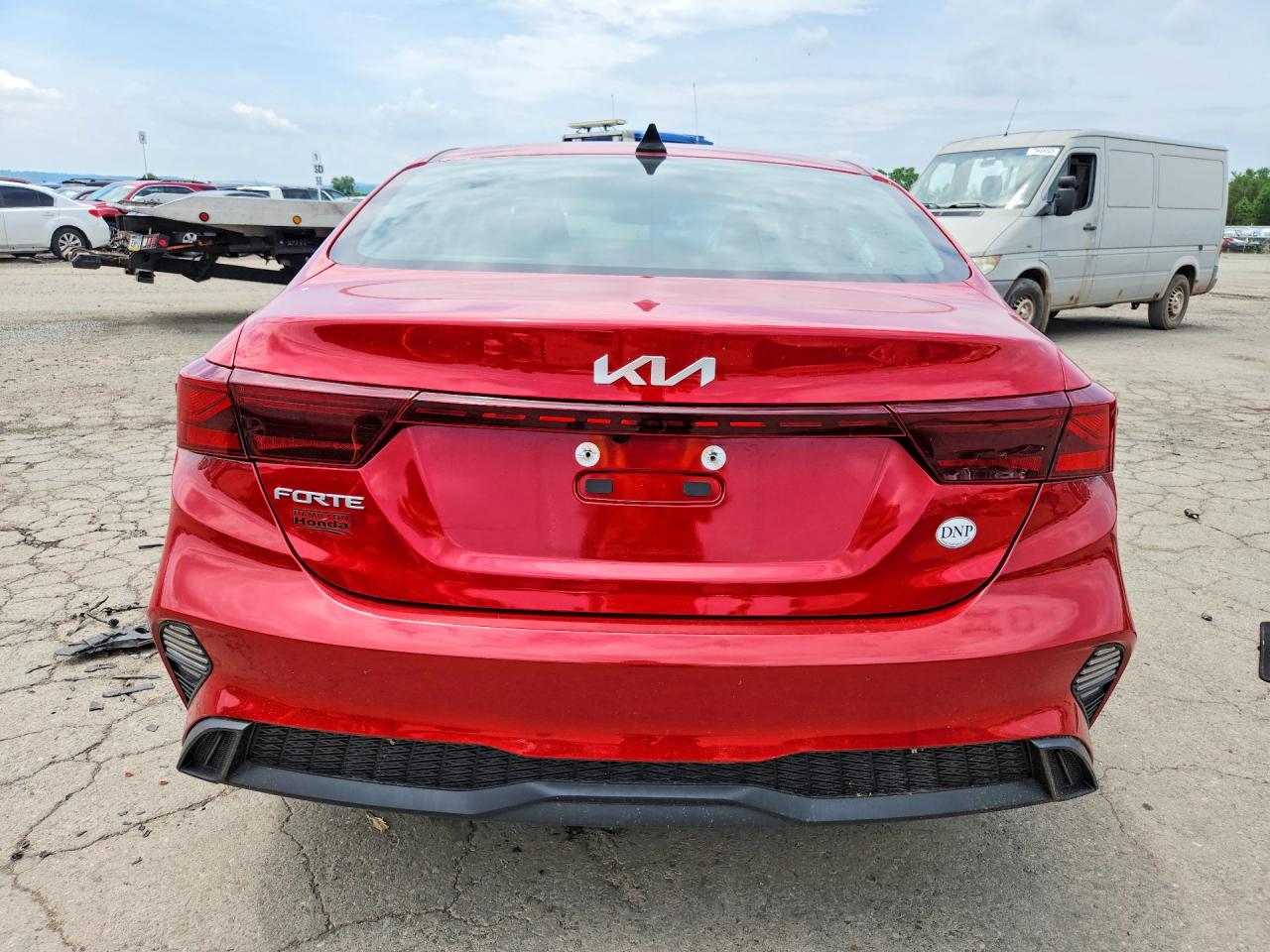 2023 Kia Forte Lxs Red vin: 3KPF24AD9PE590388