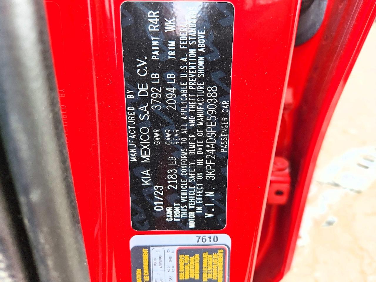 2023 Kia Forte Lxs Red vin: 3KPF24AD9PE590388