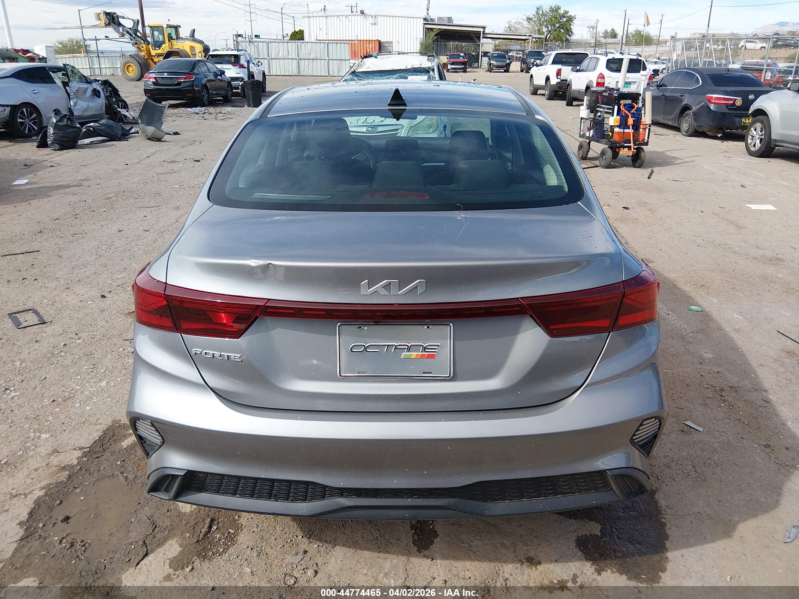 2024 Kia Forte Lxs Gray vin: 3KPF24AD9RE736291