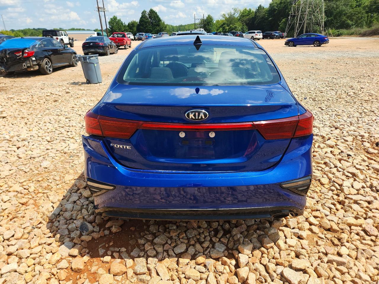2019 Kia Forte Lxs Blue vin: 3KPF24ADXKE098929