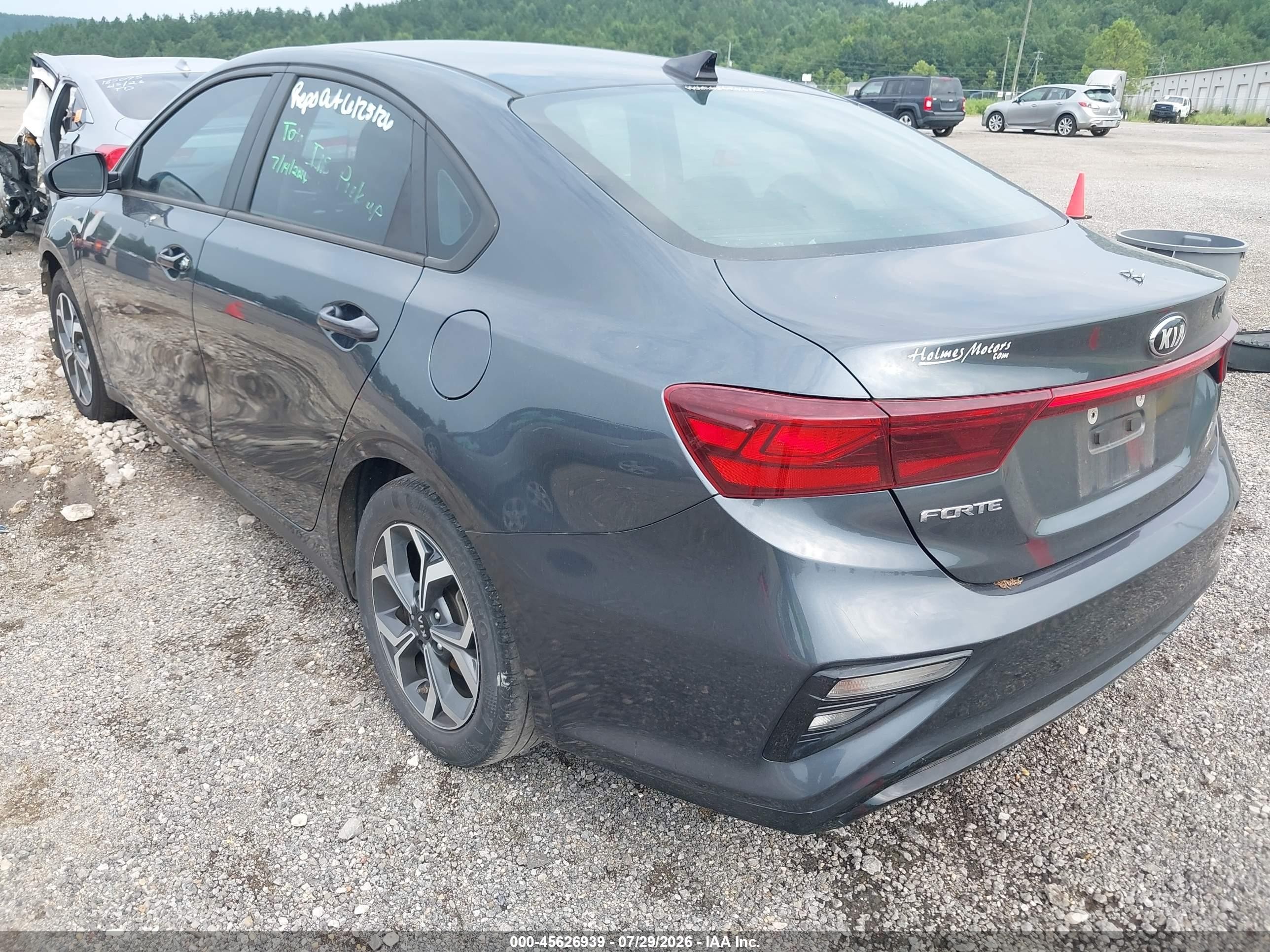 2021 Kia Forte Lxs Gray vin: 3KPF24ADXME316886