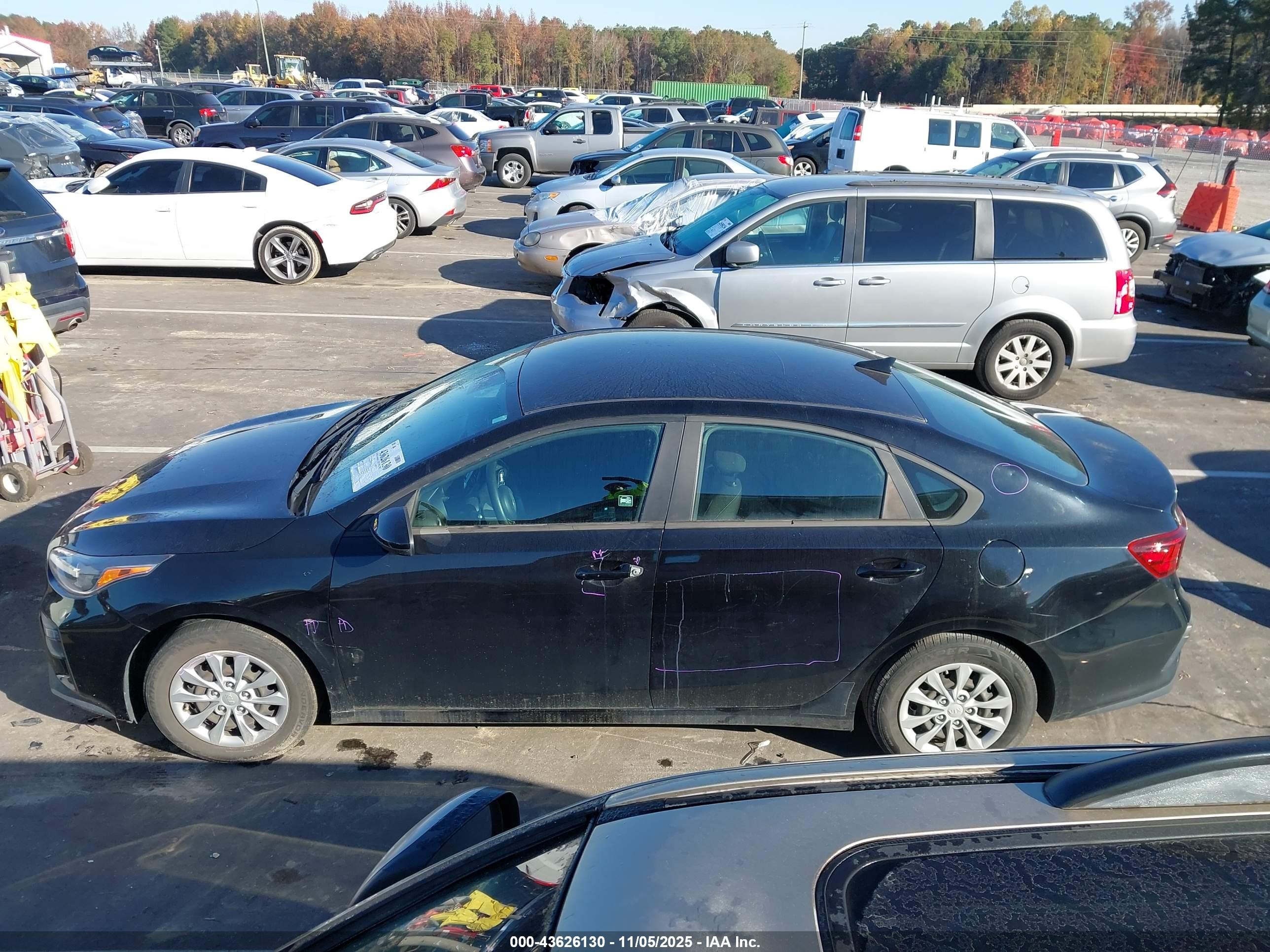 2021 Kia Forte Fe Black vin: 3KPF24ADXME326639