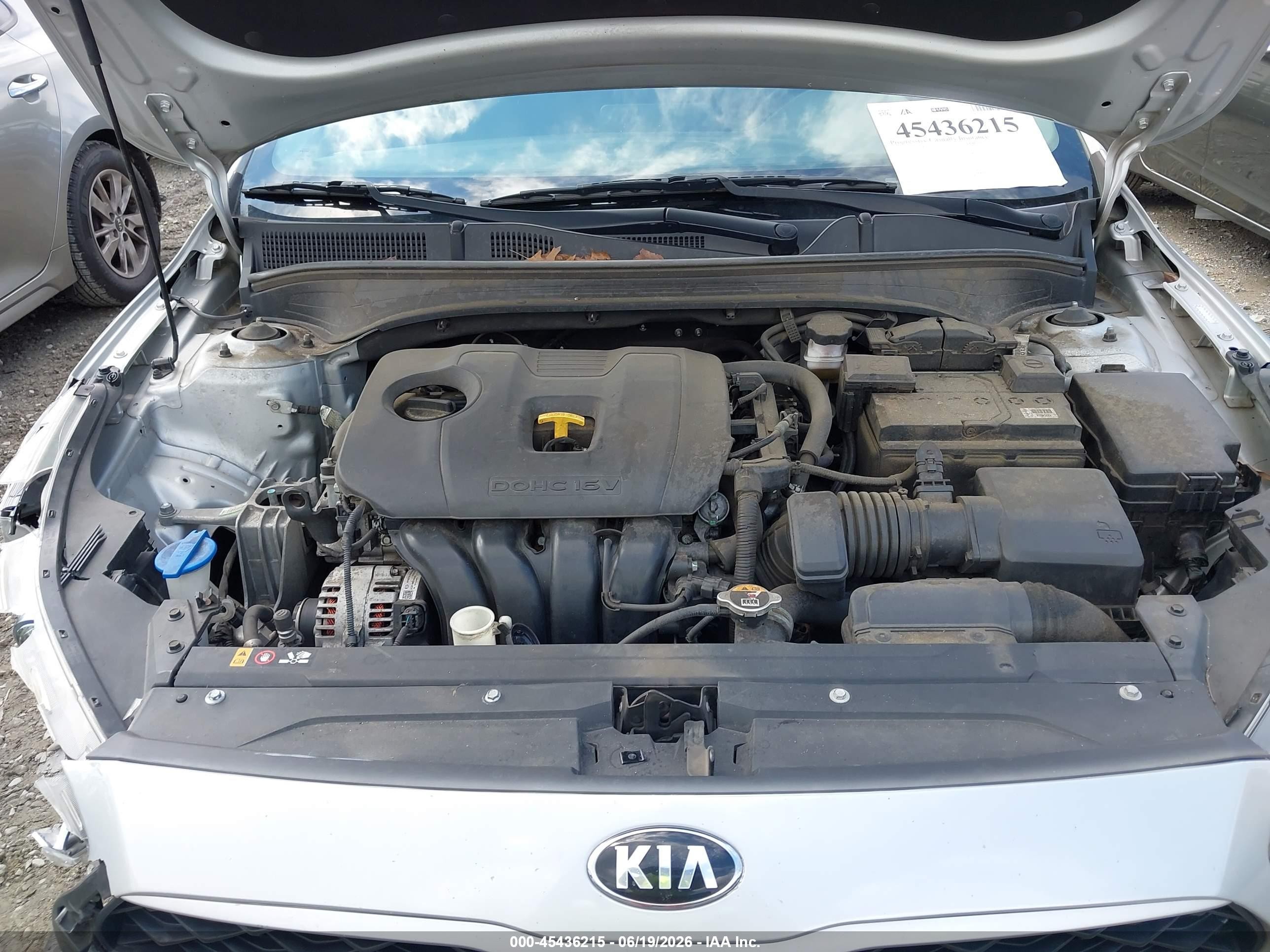 2021 Kia Forte Lxs Silver vin: 3KPF24ADXME339360