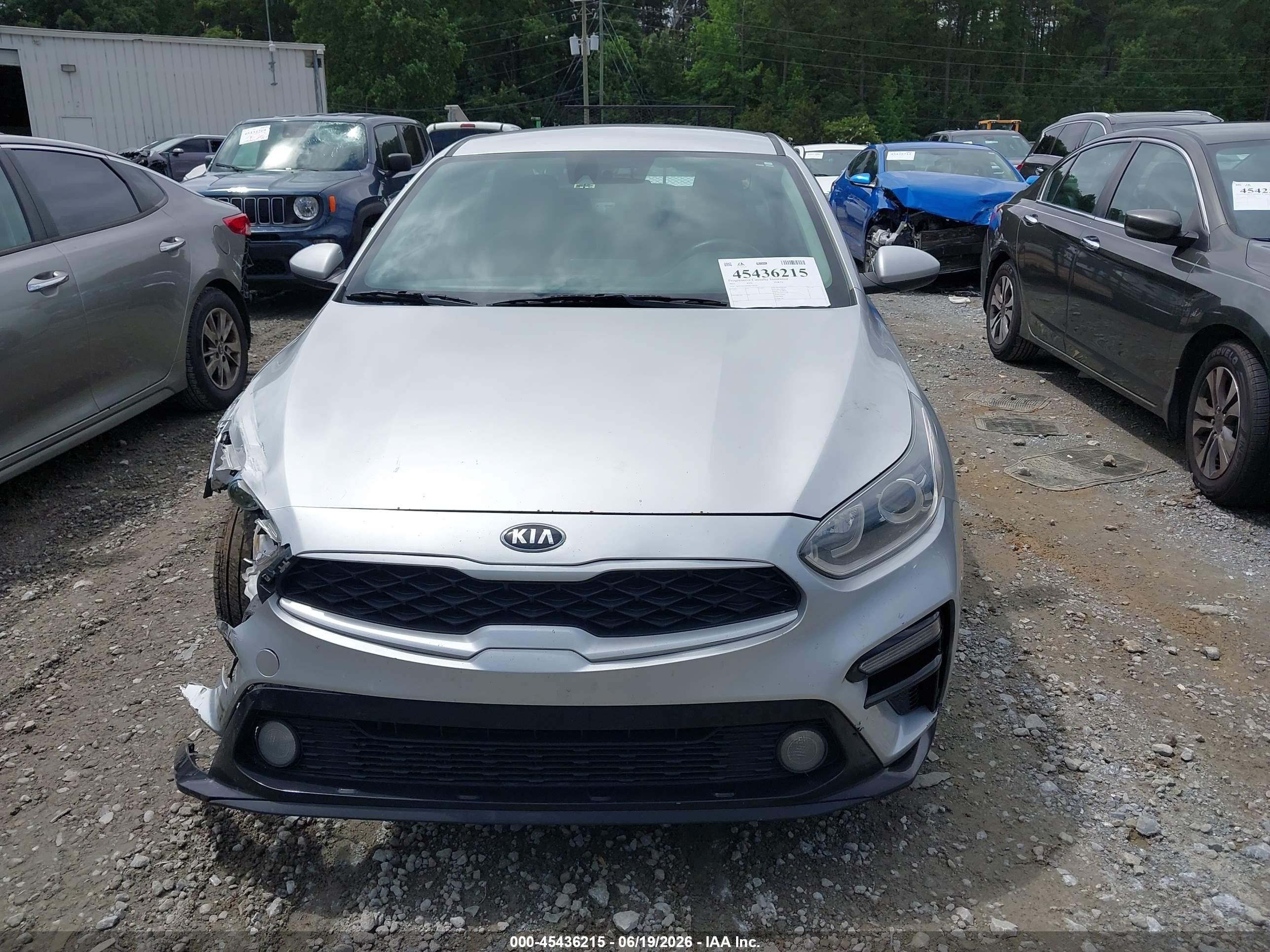 2021 Kia Forte Lxs Silver vin: 3KPF24ADXME339360