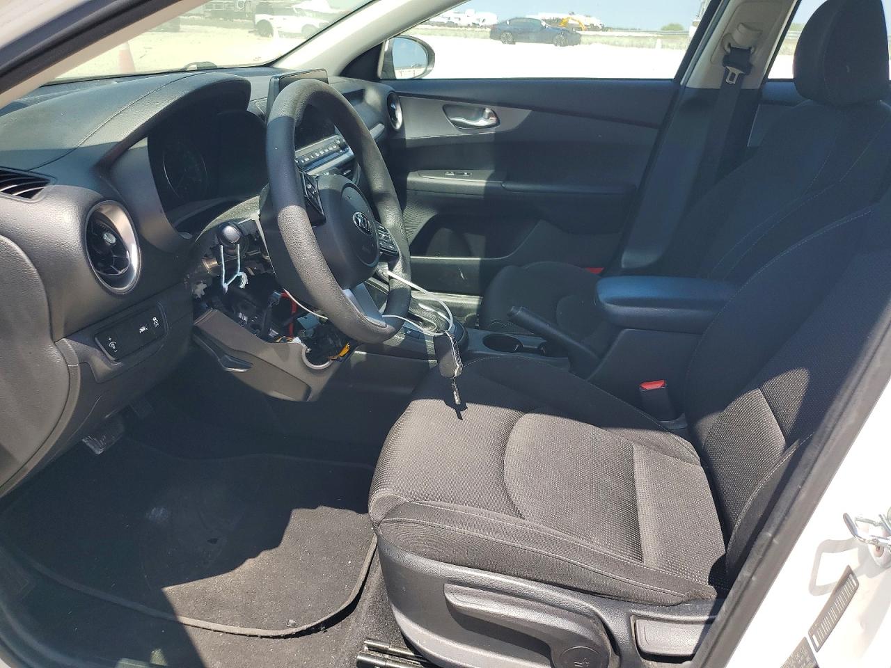 2021 Kia Forte White vin: 3KPF24ADXME349340
