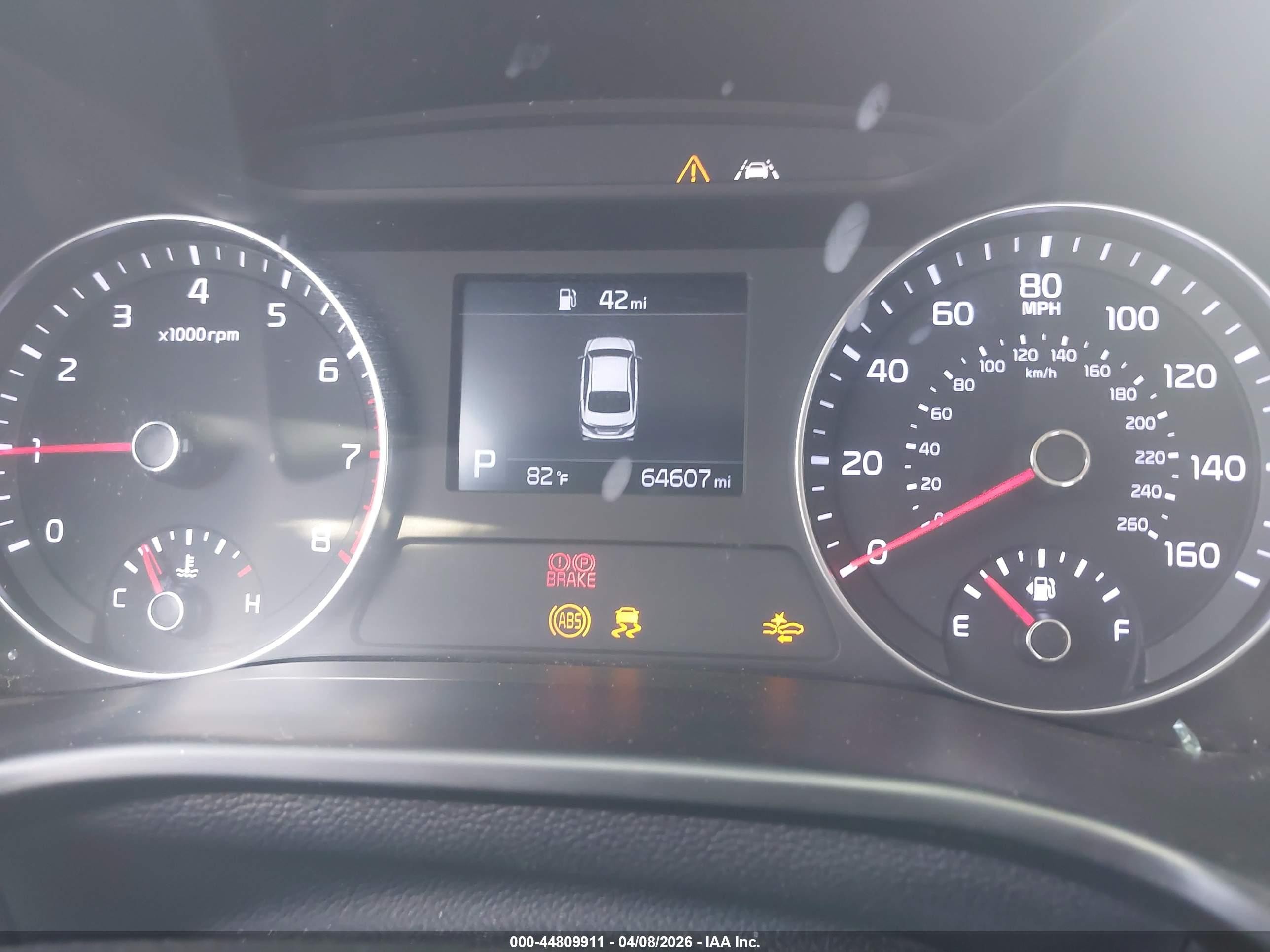 2021 Kia Forte Lxs White vin: 3KPF24ADXME375727