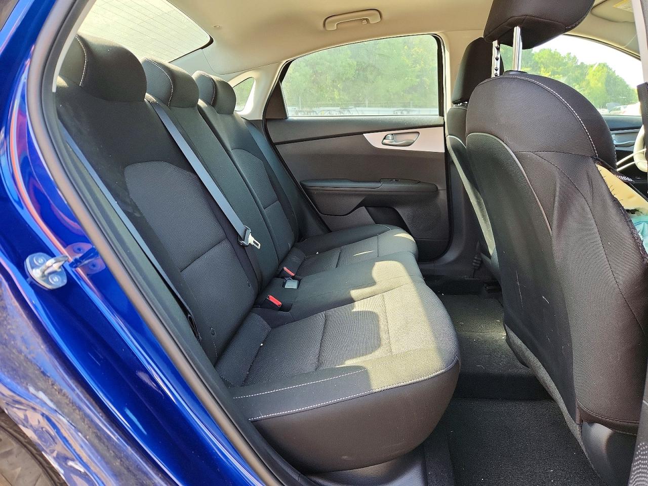 2024 Kia Forte Lxs Blue vin: 3KPF24ADXRE698733