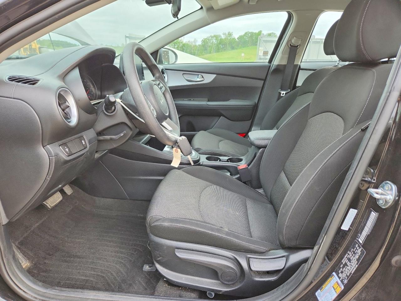 2024 Kia Forte Lx Черный vin: 3KPF24ADXRE802931