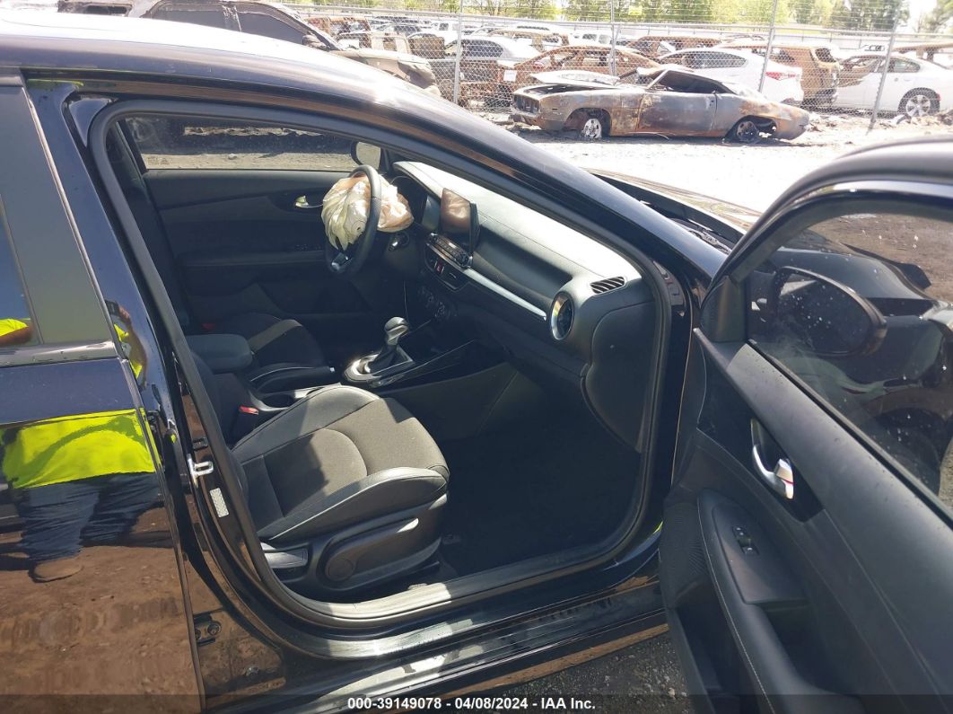 2021 Kia Forte Gt-line Black vin: 3KPF34AD0ME375555