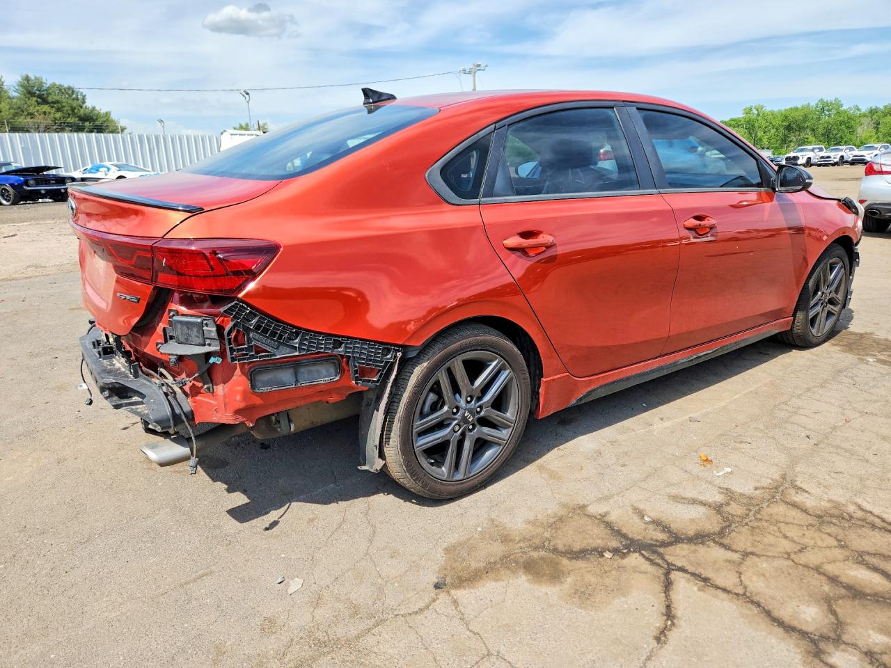 2020 Kia Forte Gt Line Orange vin: 3KPF34AD1LE203775