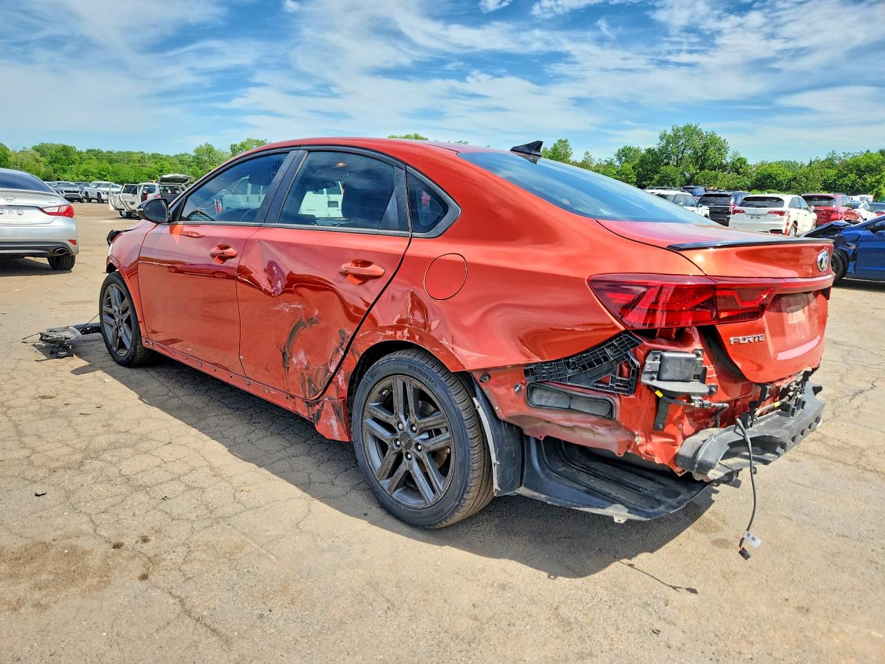 2020 Kia Forte Gt Line Orange vin: 3KPF34AD1LE203775