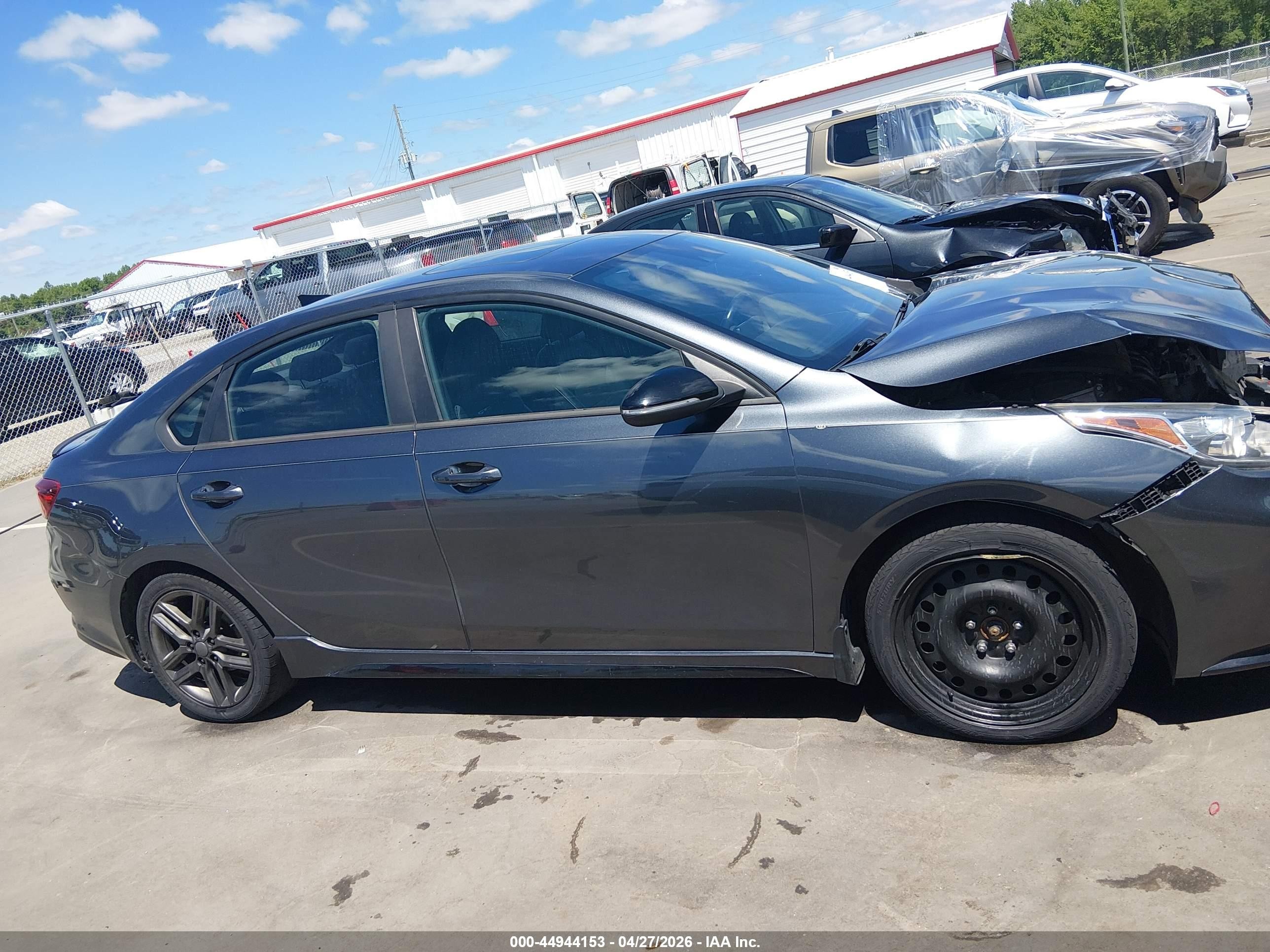 2020 Kia Forte Gt-line Gray vin: 3KPF34AD3LE169113
