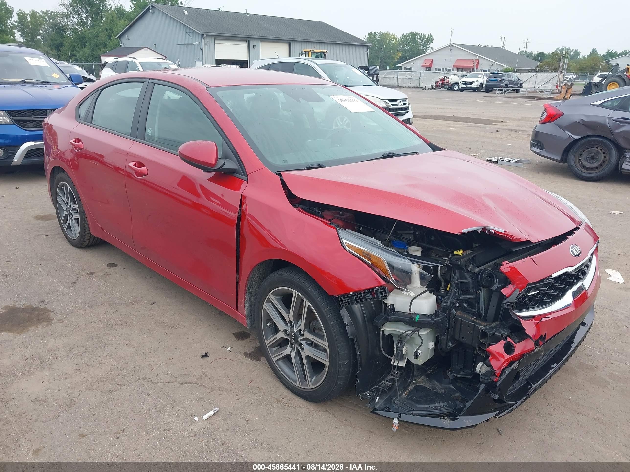 2019 Kia Forte S Красный vin: 3KPF34ADXKE048223