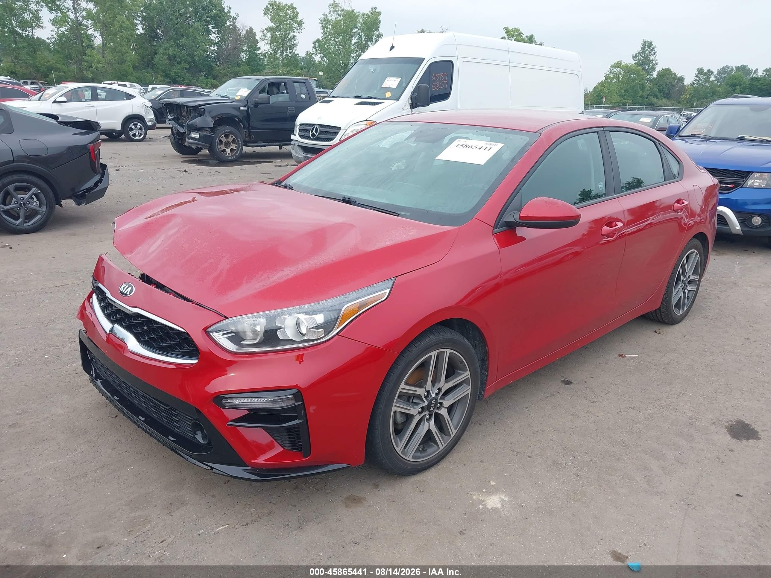 2019 Kia Forte S Красный vin: 3KPF34ADXKE048223