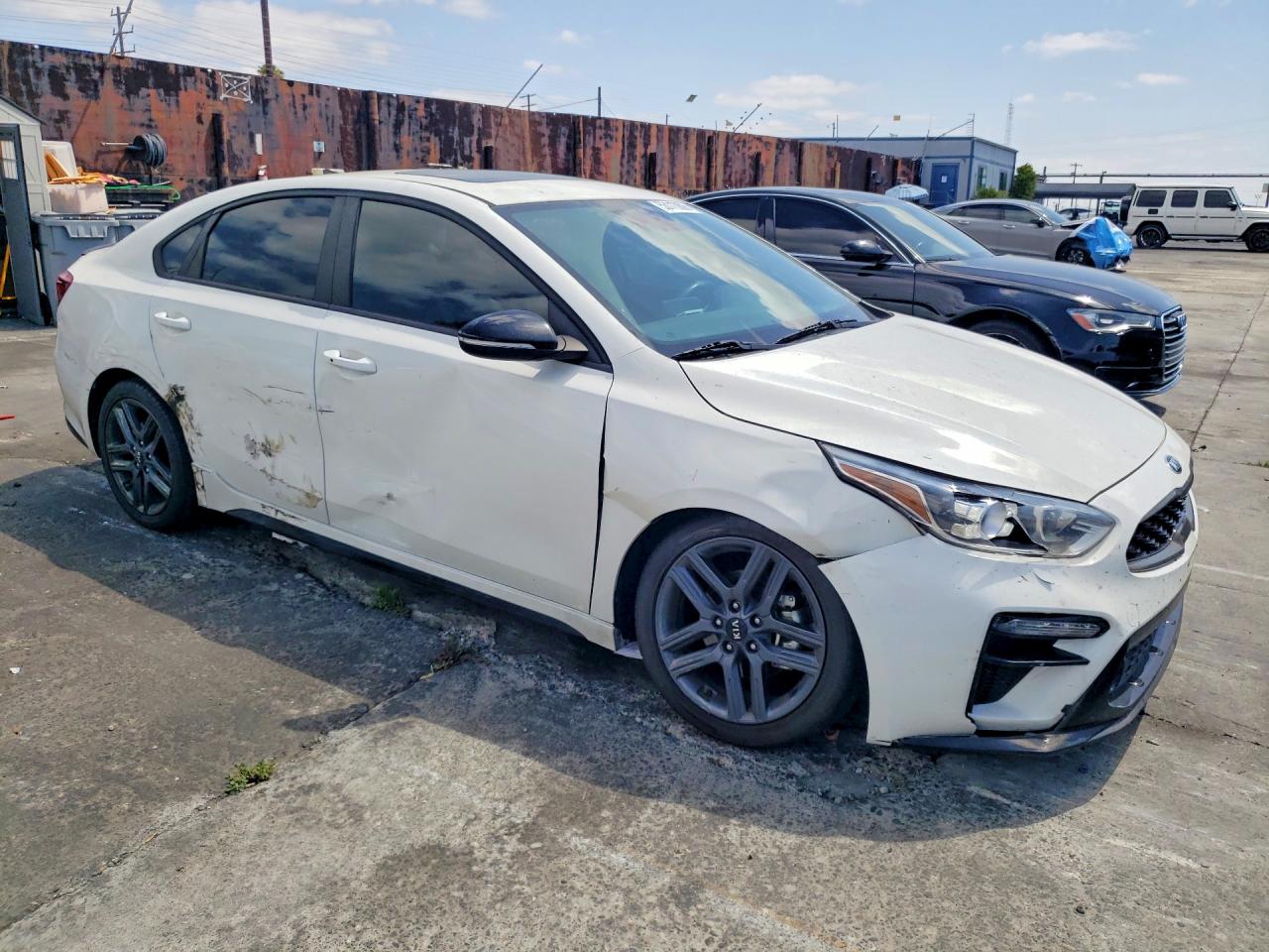 2020 Kia Forte Gt Line White vin: 3KPF34ADXLE261643