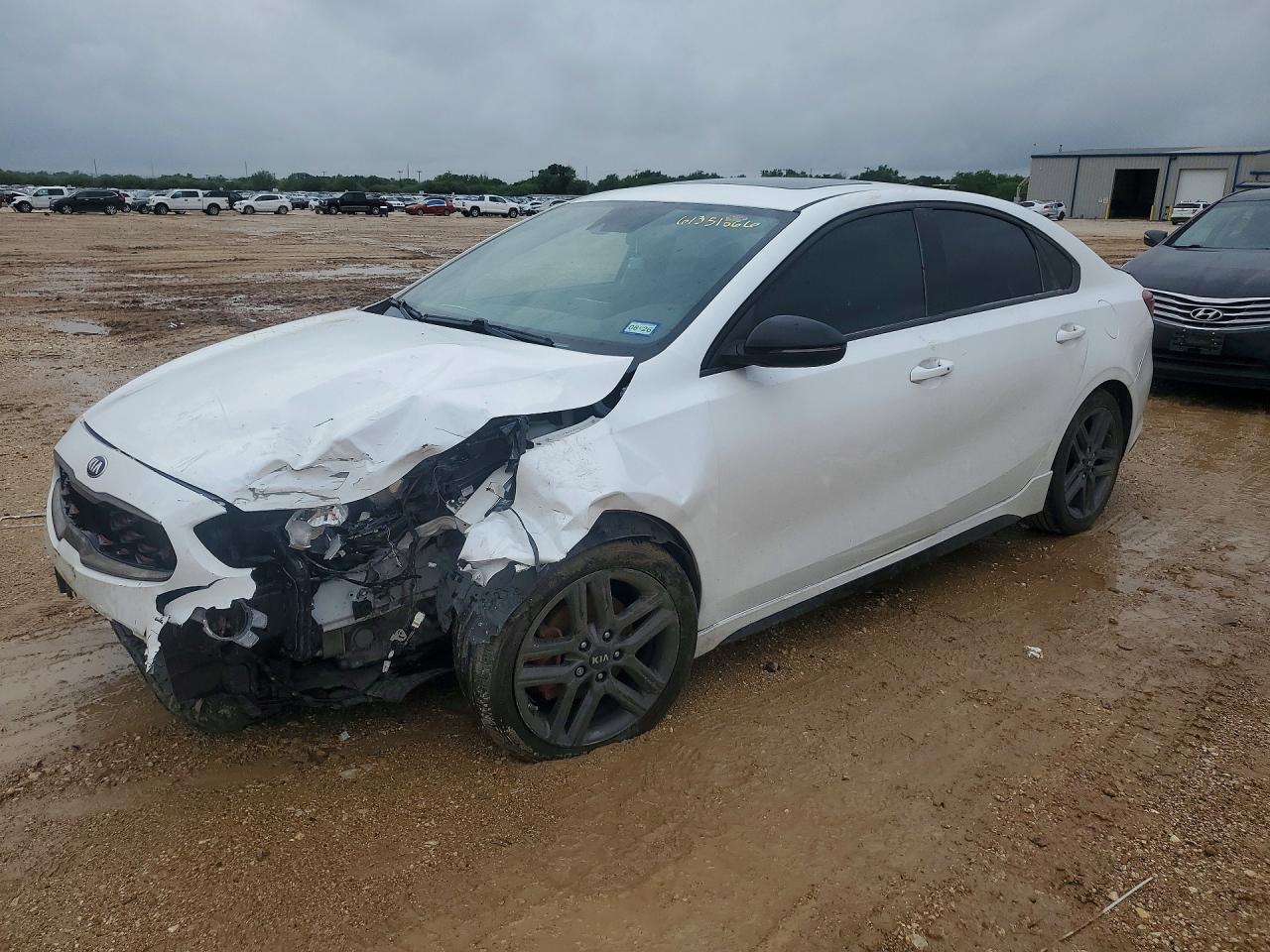 2021 Kia Forte Gt Line Белый vin: 3KPF34ADXME357869