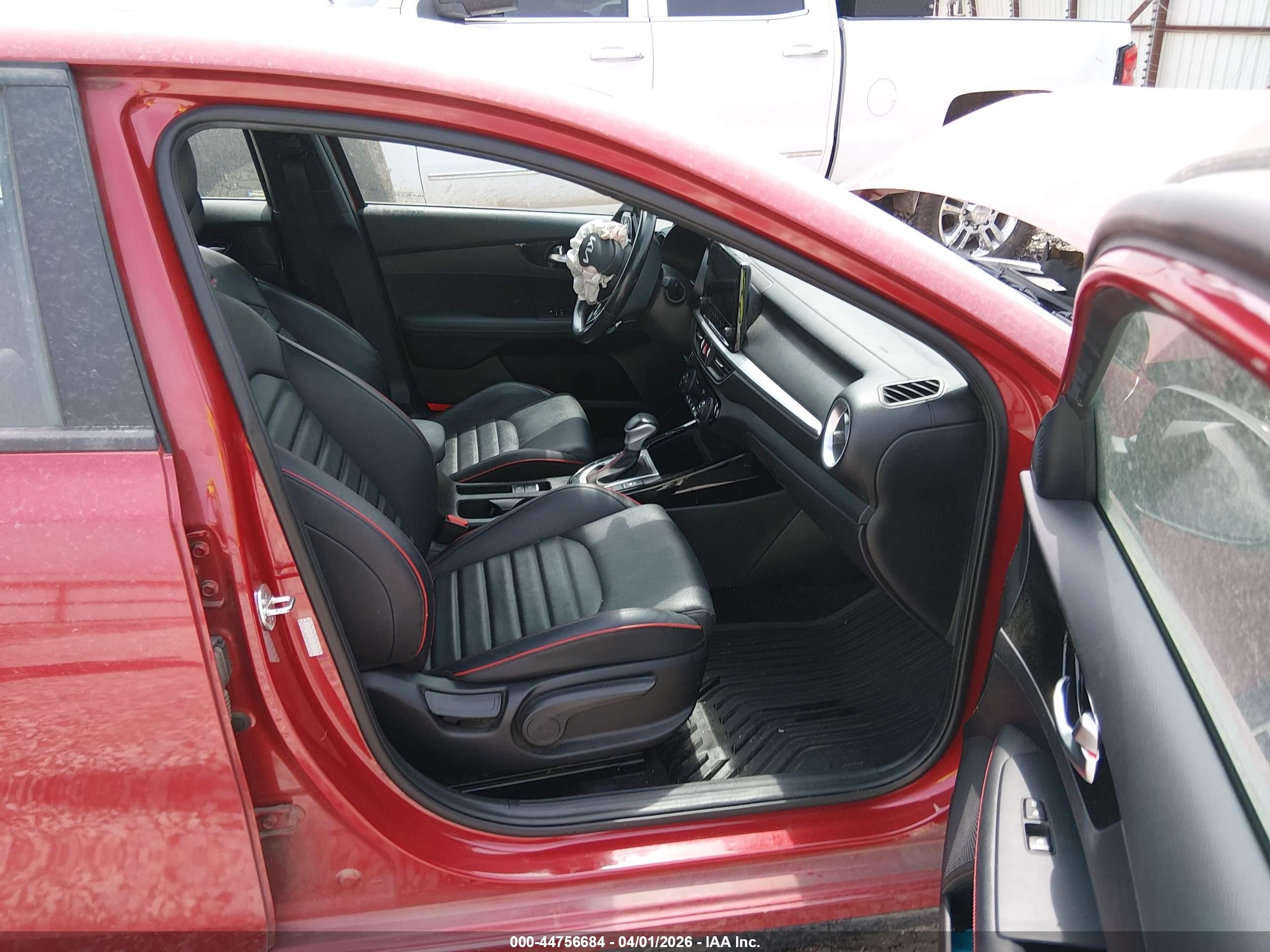 2023 Kia Forte Gt Red vin: 3KPF44AC2PE592890