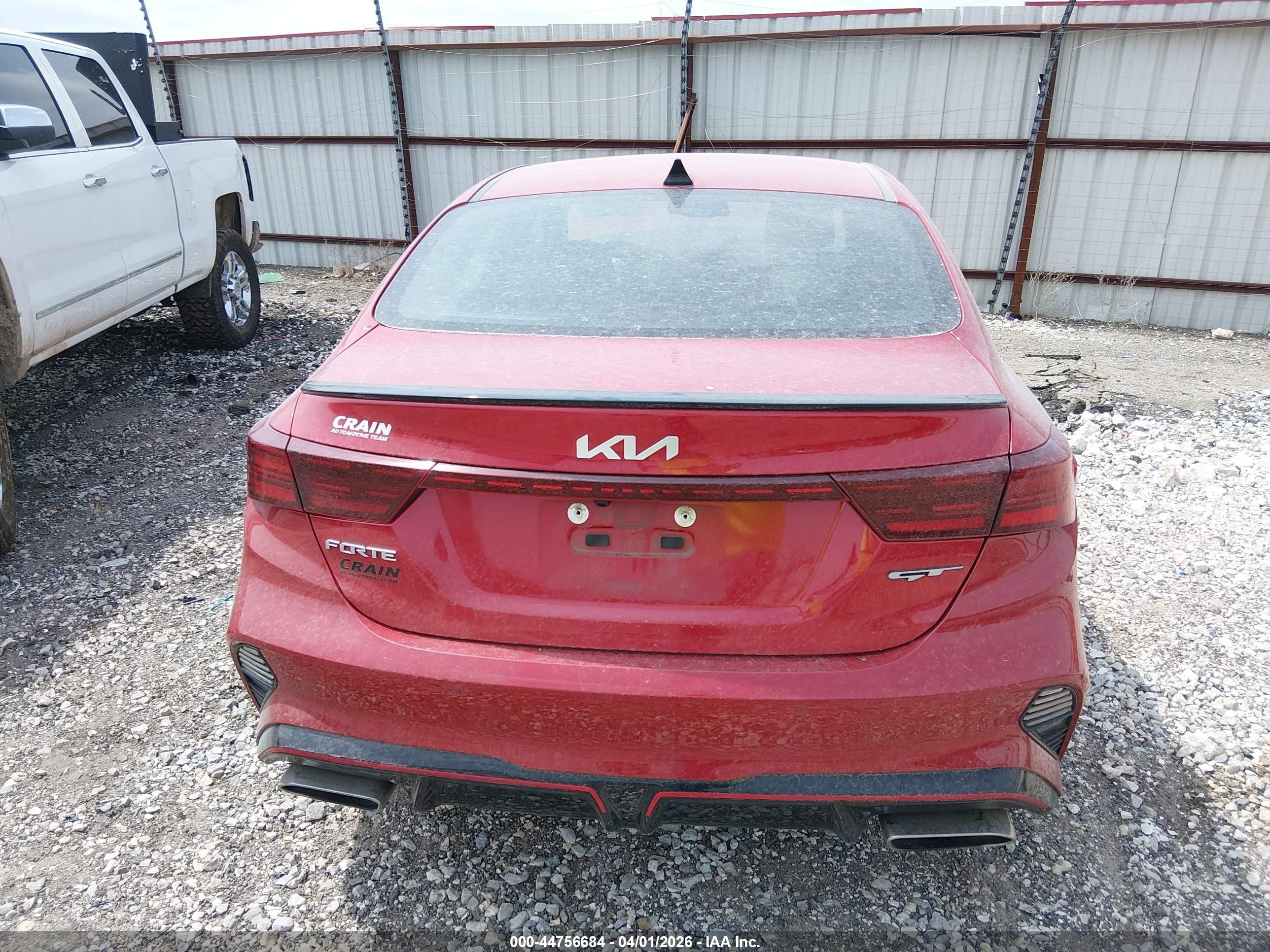 2023 Kia Forte Gt Red vin: 3KPF44AC2PE592890