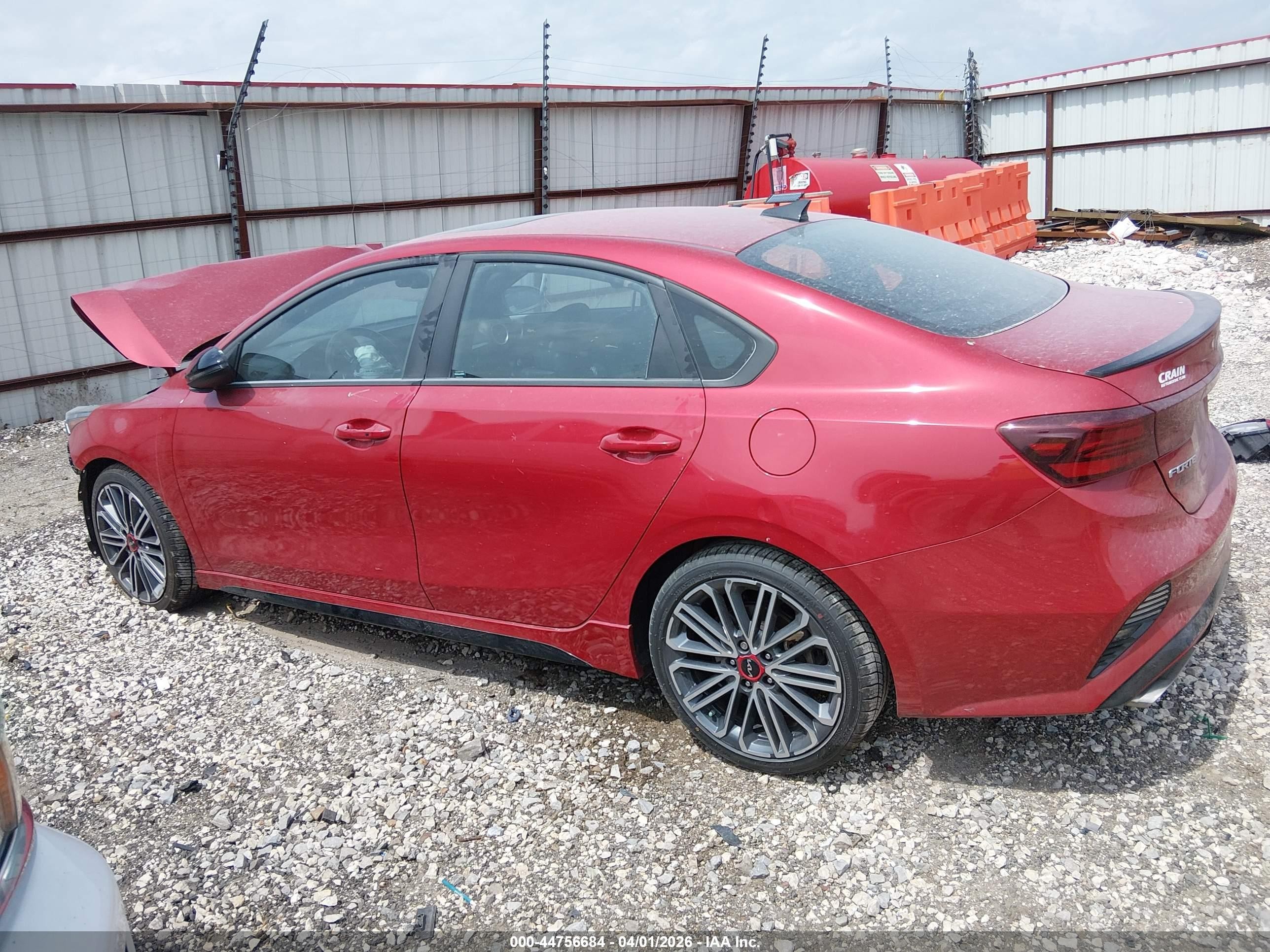 2023 Kia Forte Gt Red vin: 3KPF44AC2PE592890