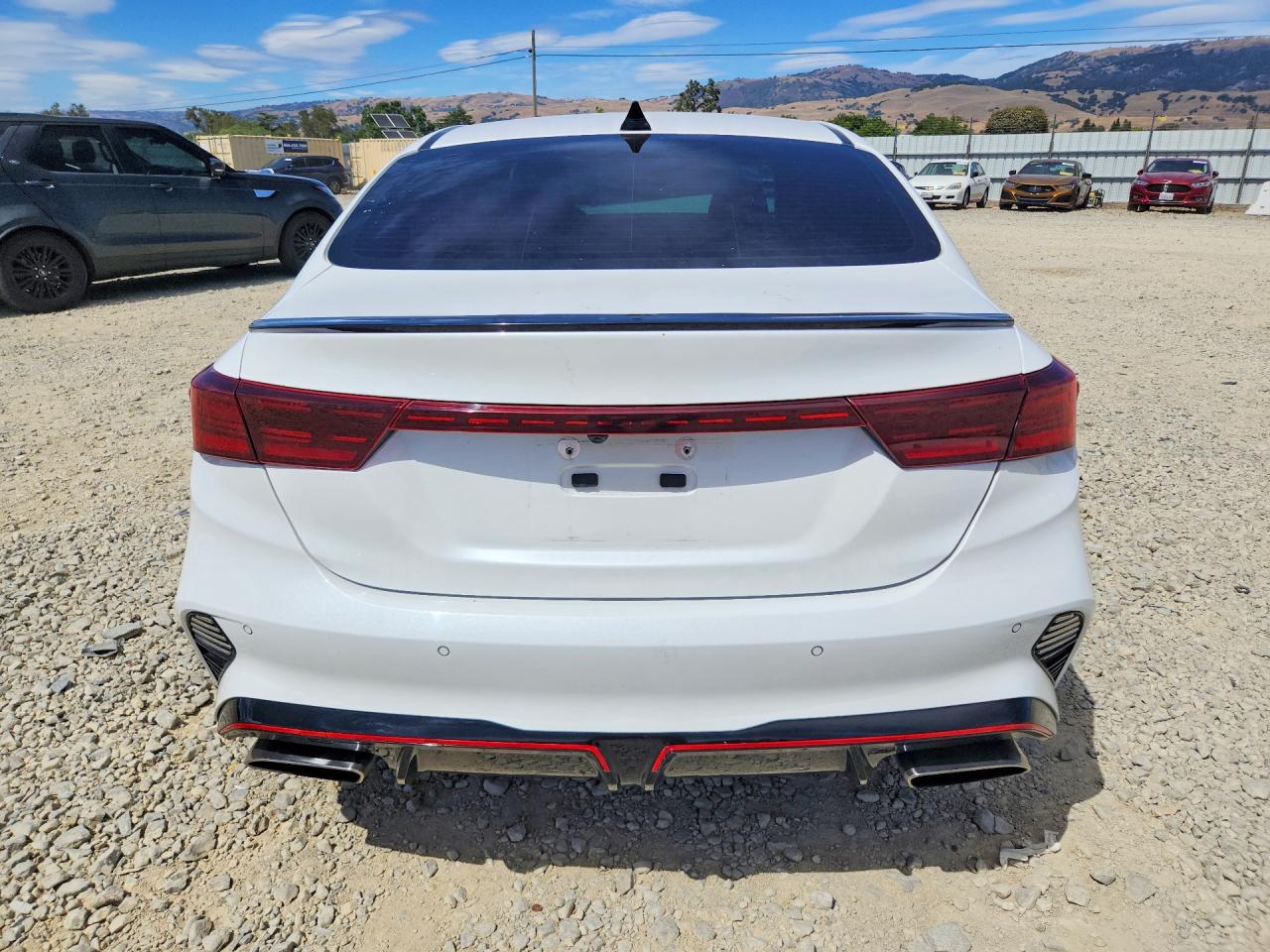 2023 Kia Forte Gt White vin: 3KPF44AC4PE538085